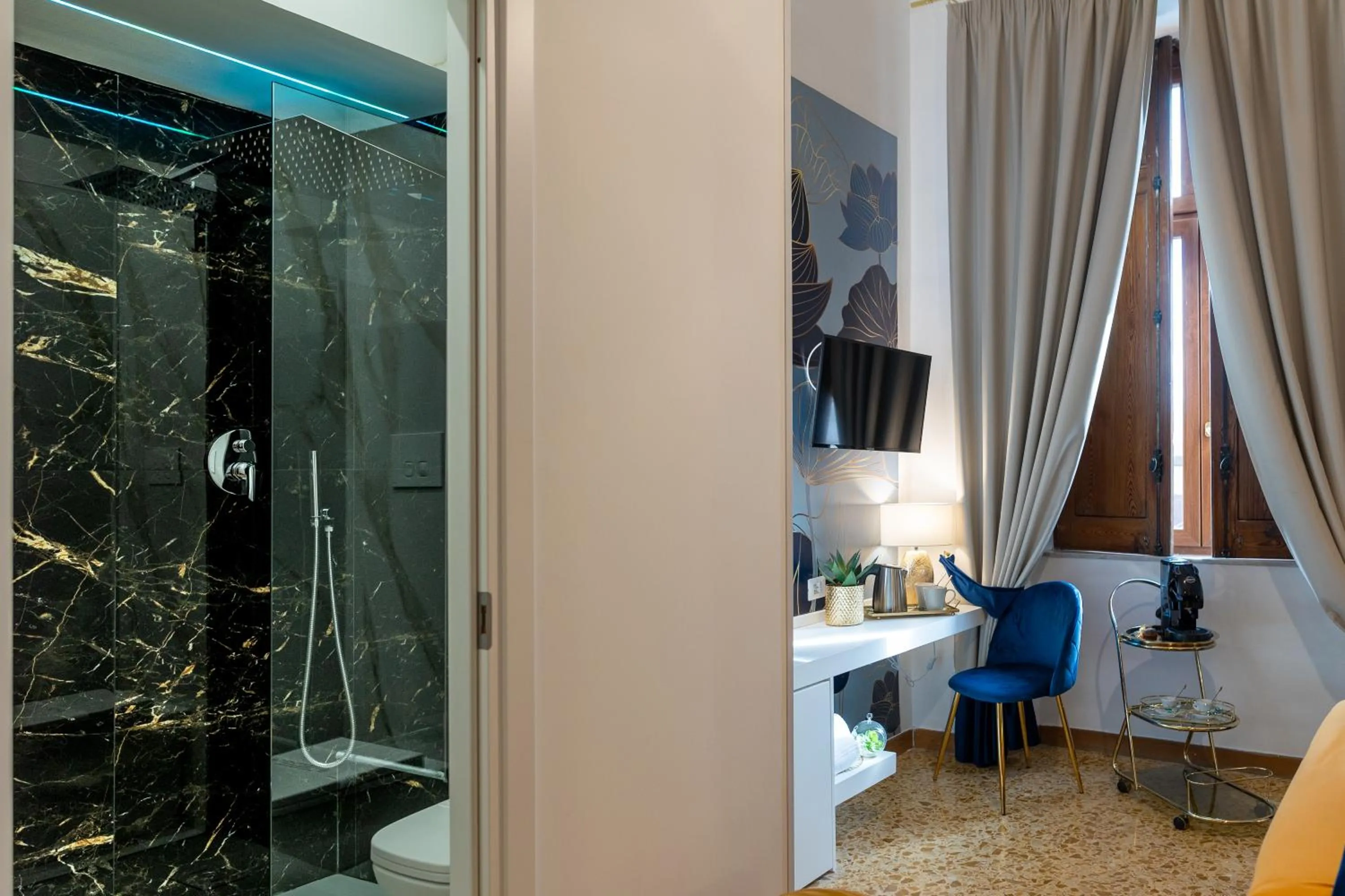 La Lepre felice-bovio