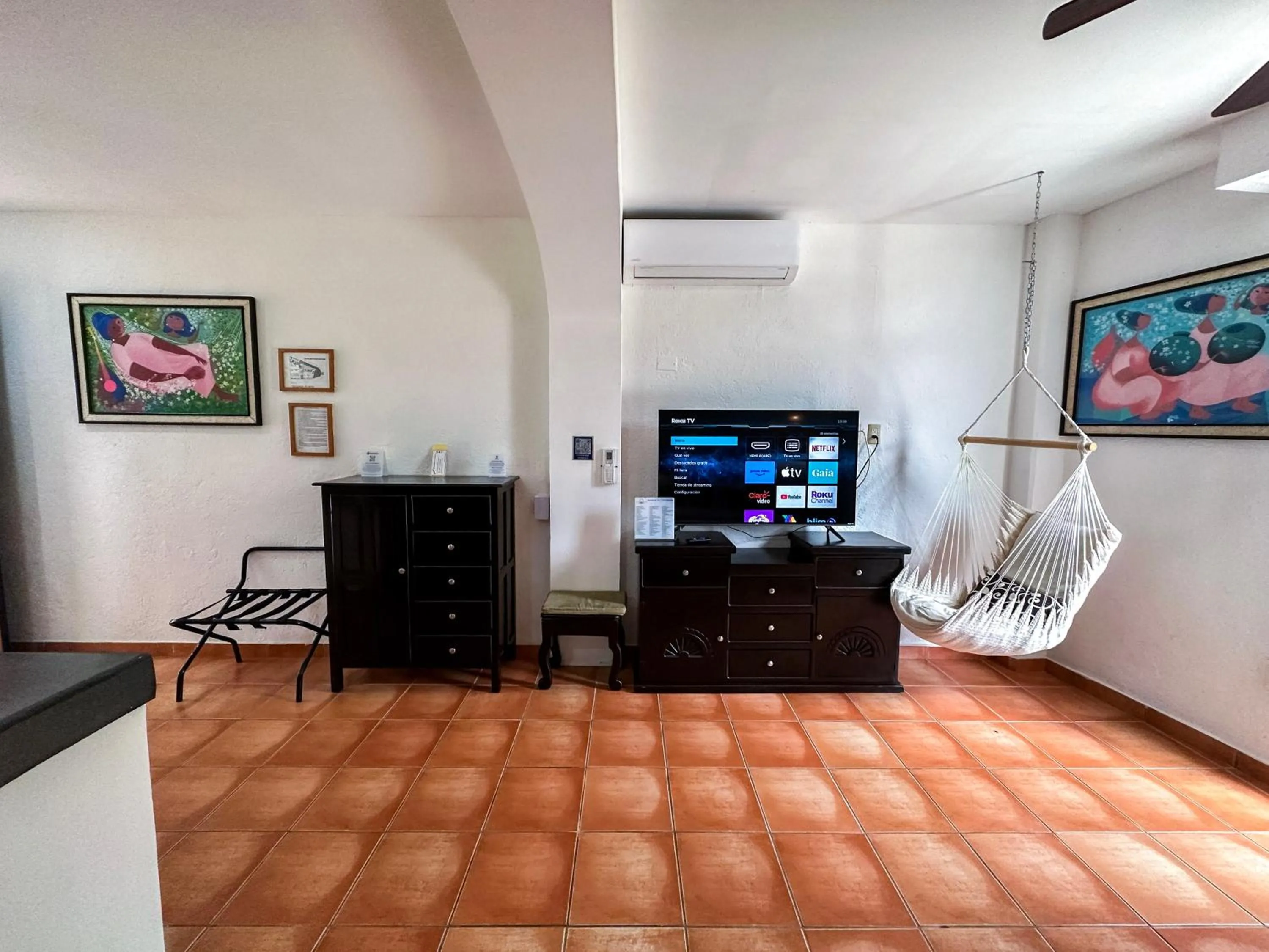 TV and multimedia in Best Western Posada Chahue