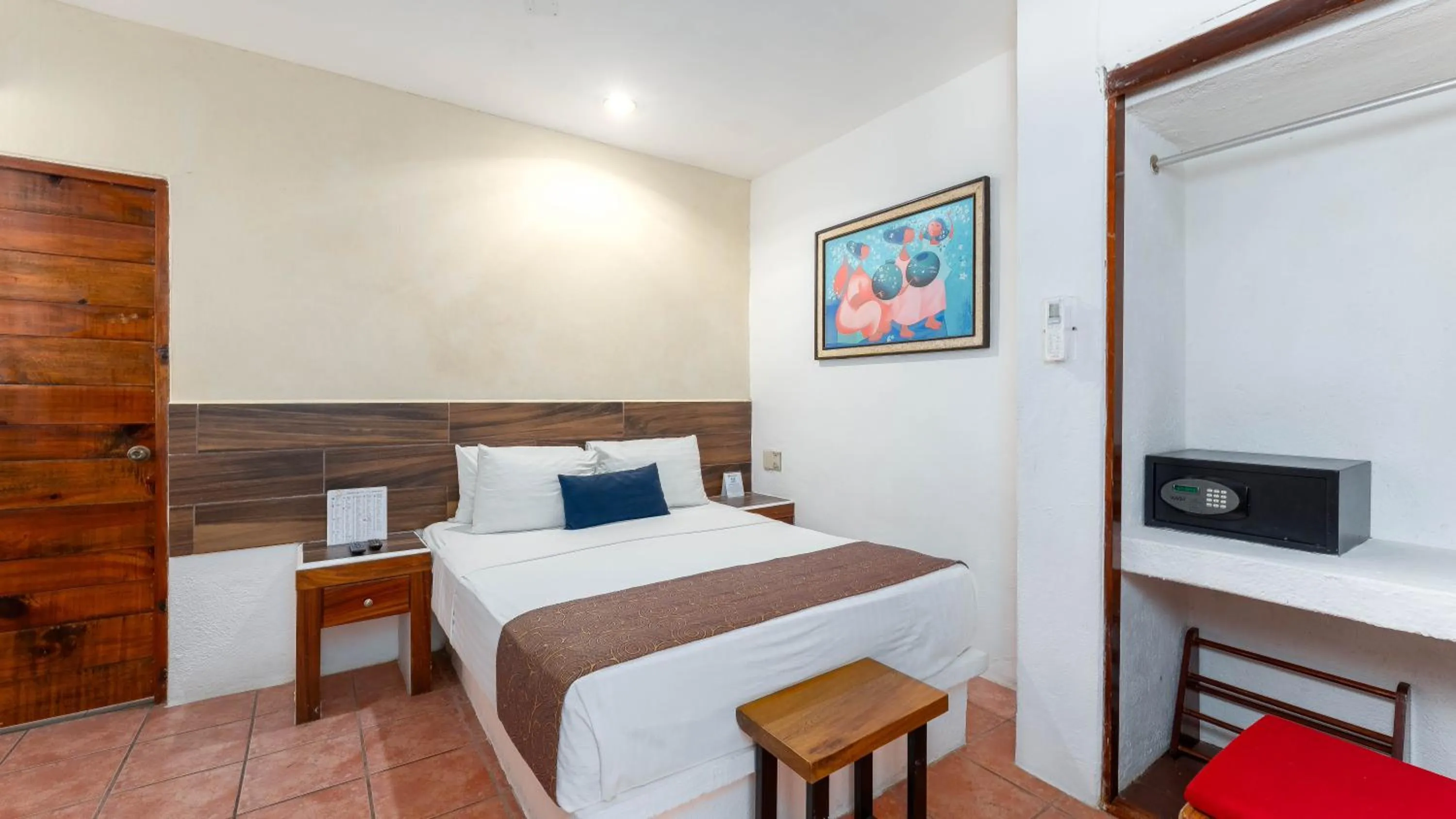 Bed in Best Western Posada Chahue