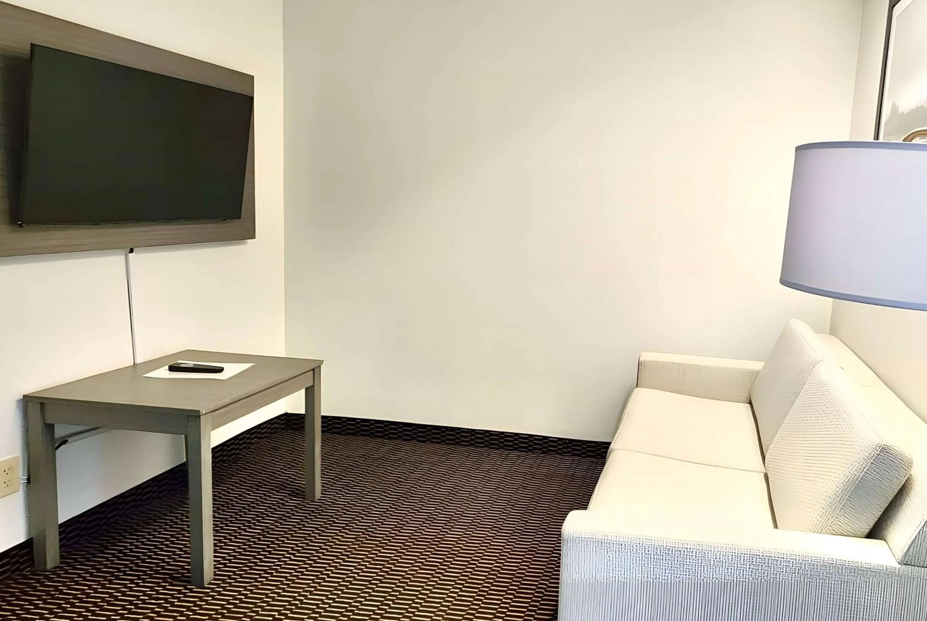 Photo of the whole room in Ramada by Wyndham Columbia