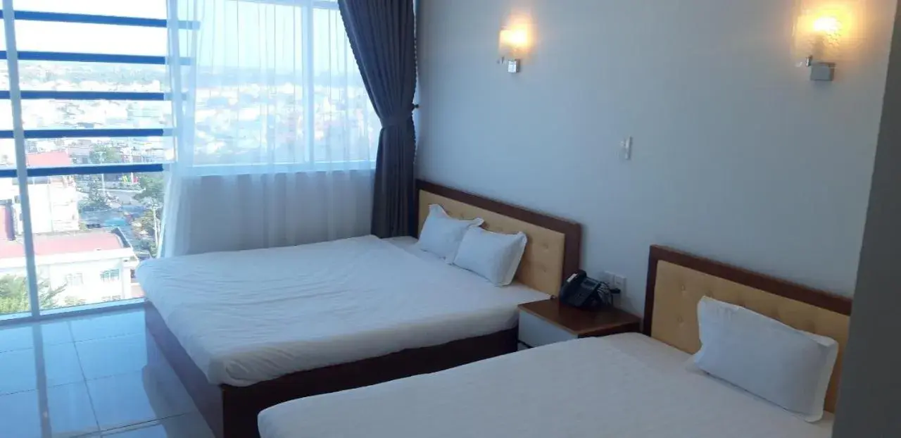 Triple Room with View - single occupancy in Sao Kim Triple Room with View - single occupancy in Sao Kim