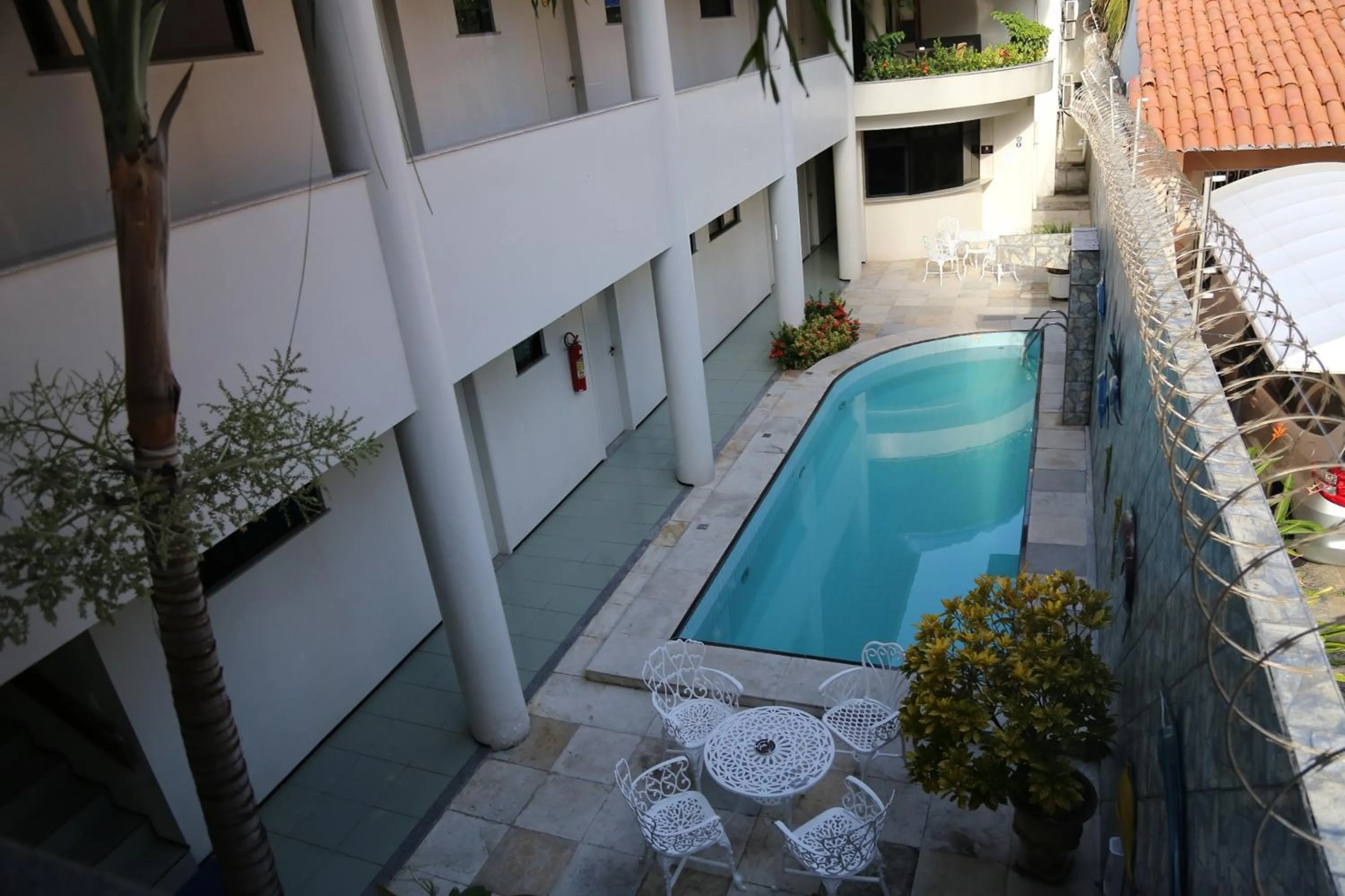 Swimming pool in Hotel Poyares
