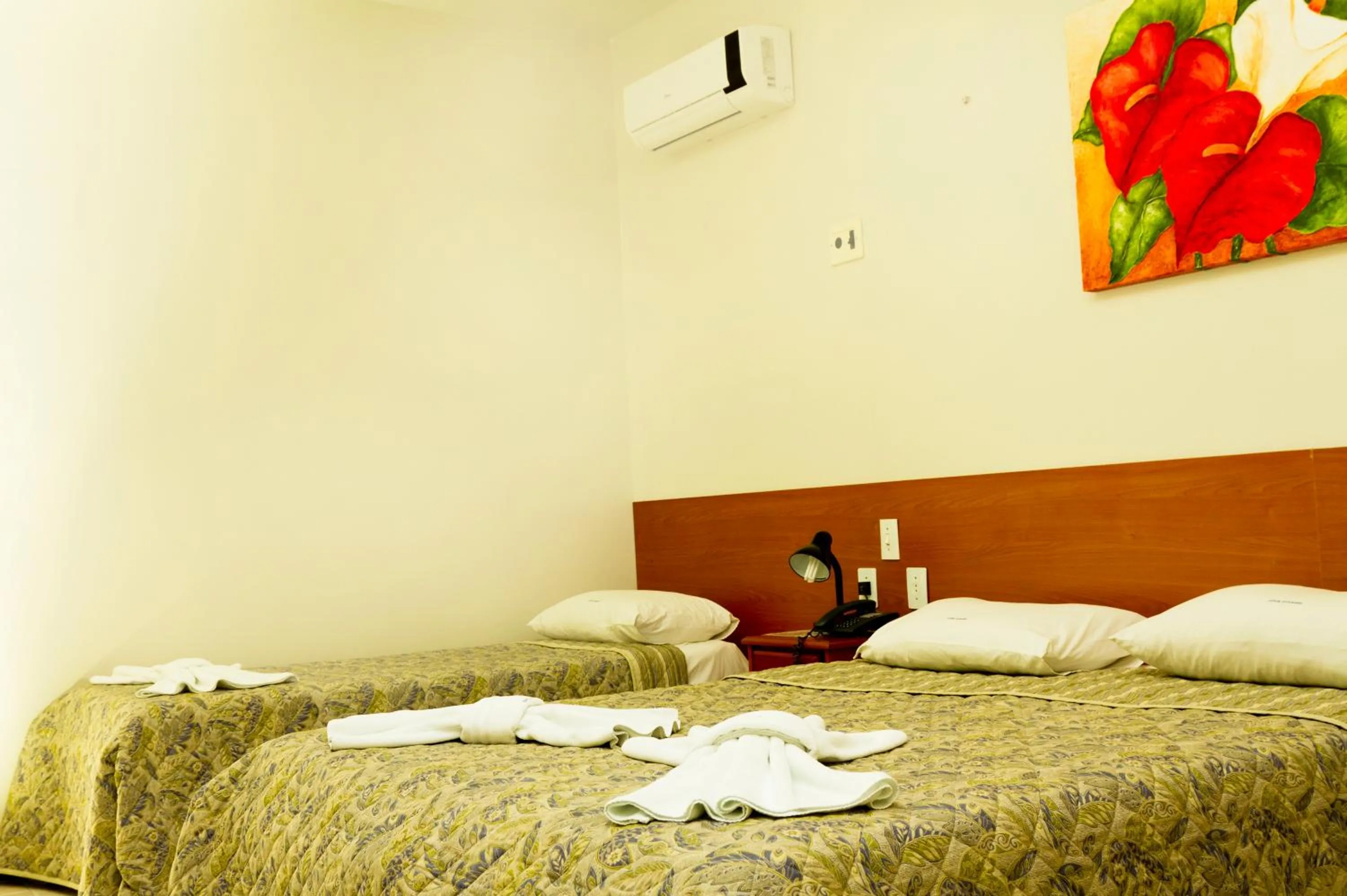 Bedroom, Bed in Hotel Poyares