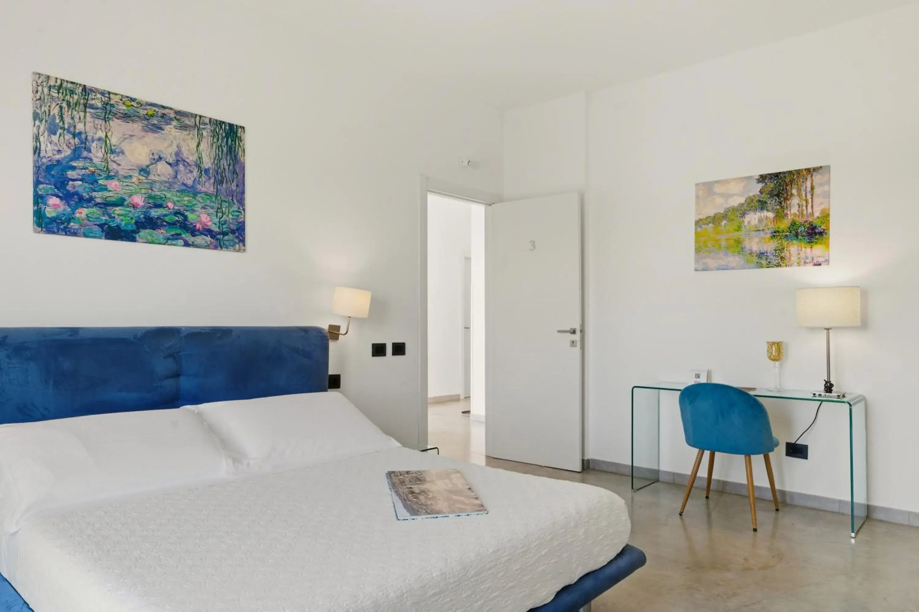 Deluxe Double Room in Villa Landolina Deluxe Double Room in Villa Landolina