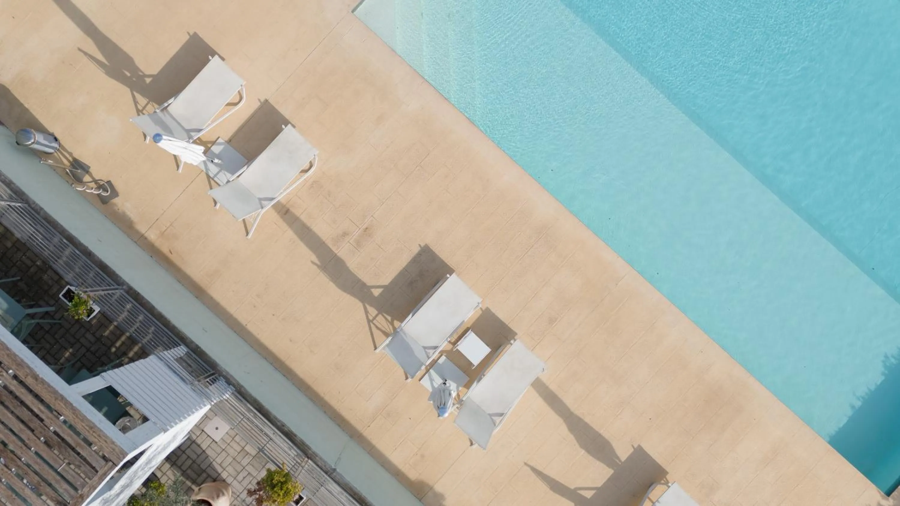 Swimming pool in Villa Landolina