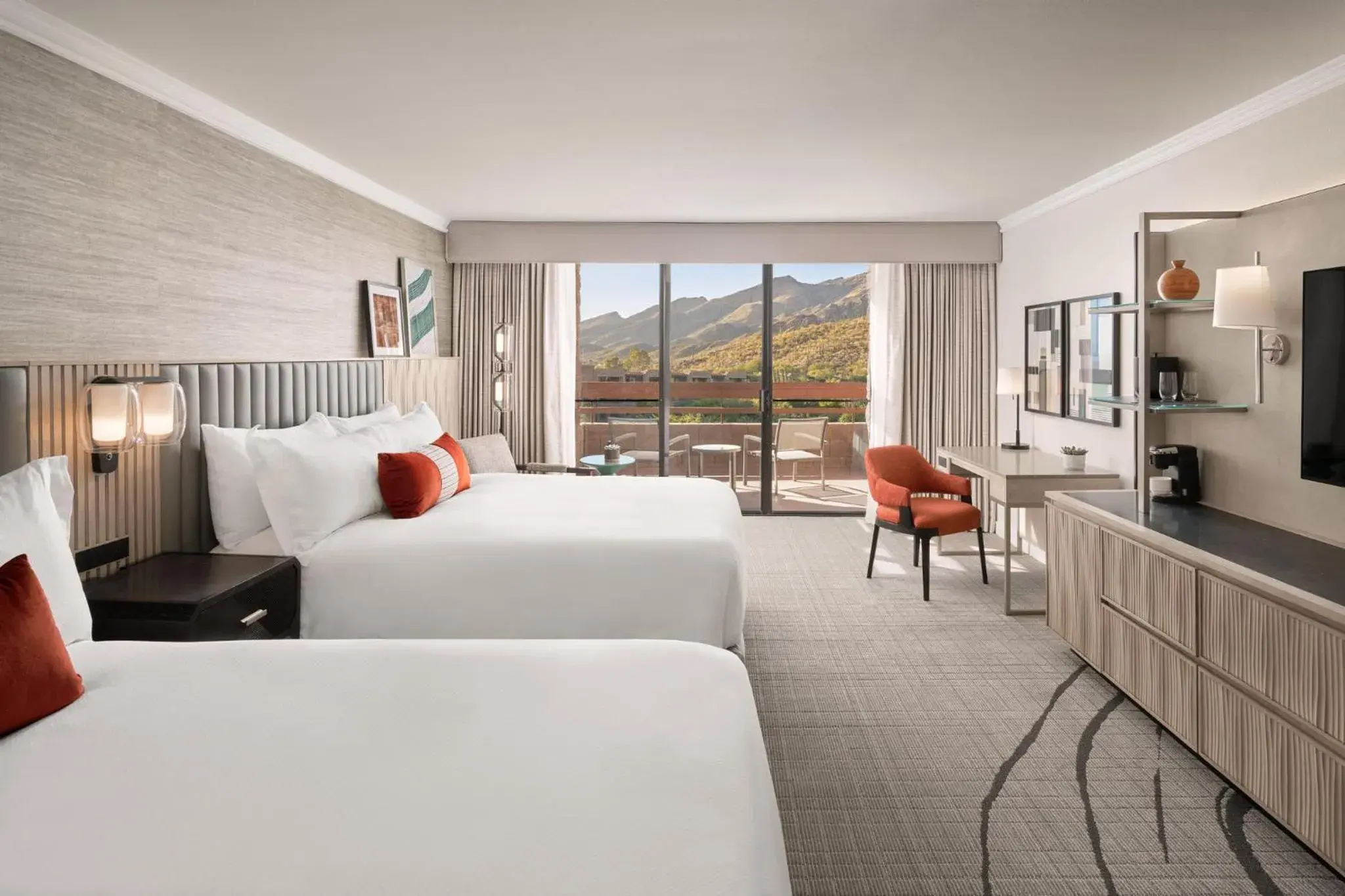 Deluxe Queen Suite - single occupancy in Loews Ventana Canyon Resort Deluxe Queen Suite - single occupancy in Loews Ventana Canyon Resort