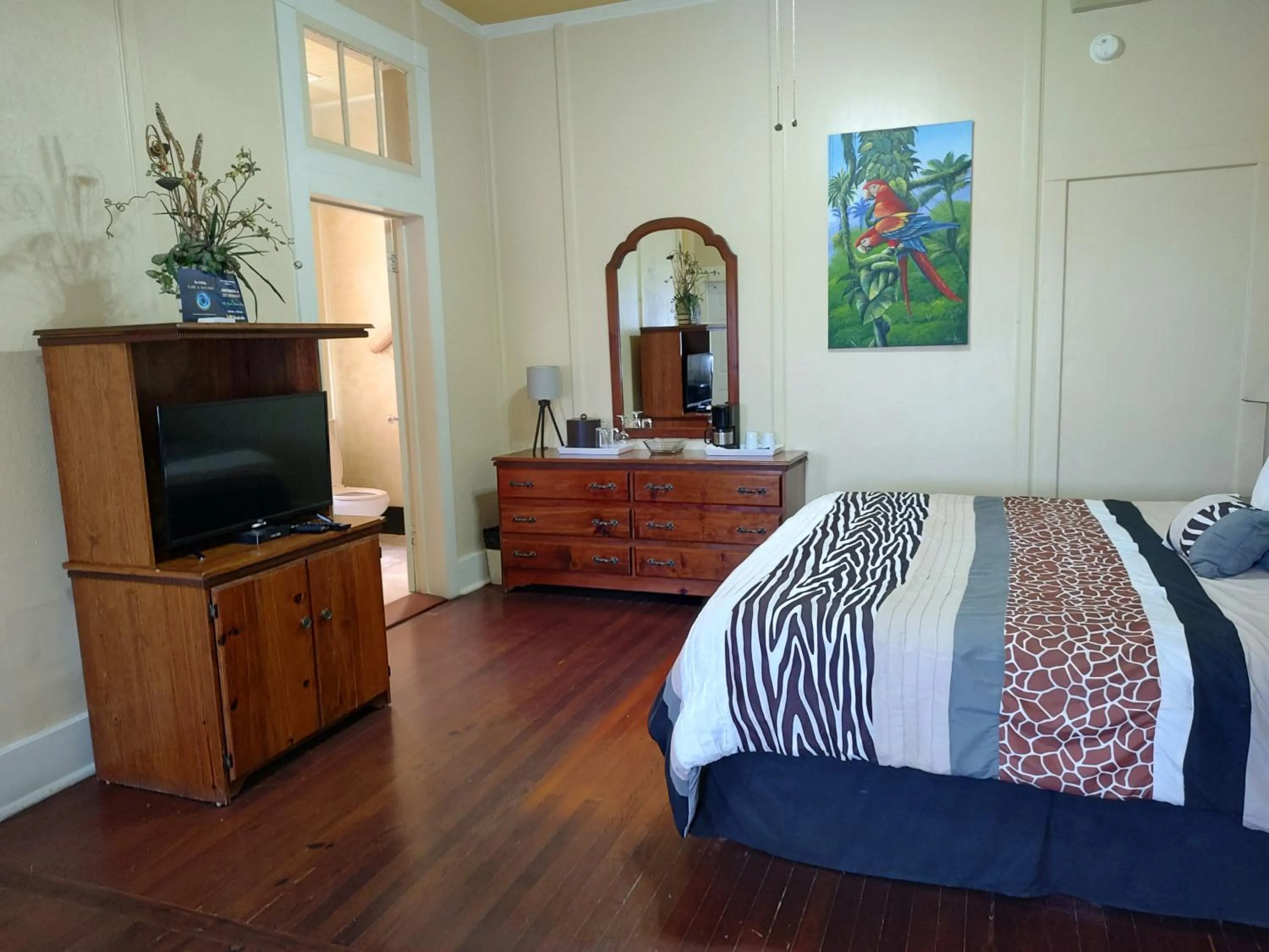 Bedroom, Bed in The Great House Inn
