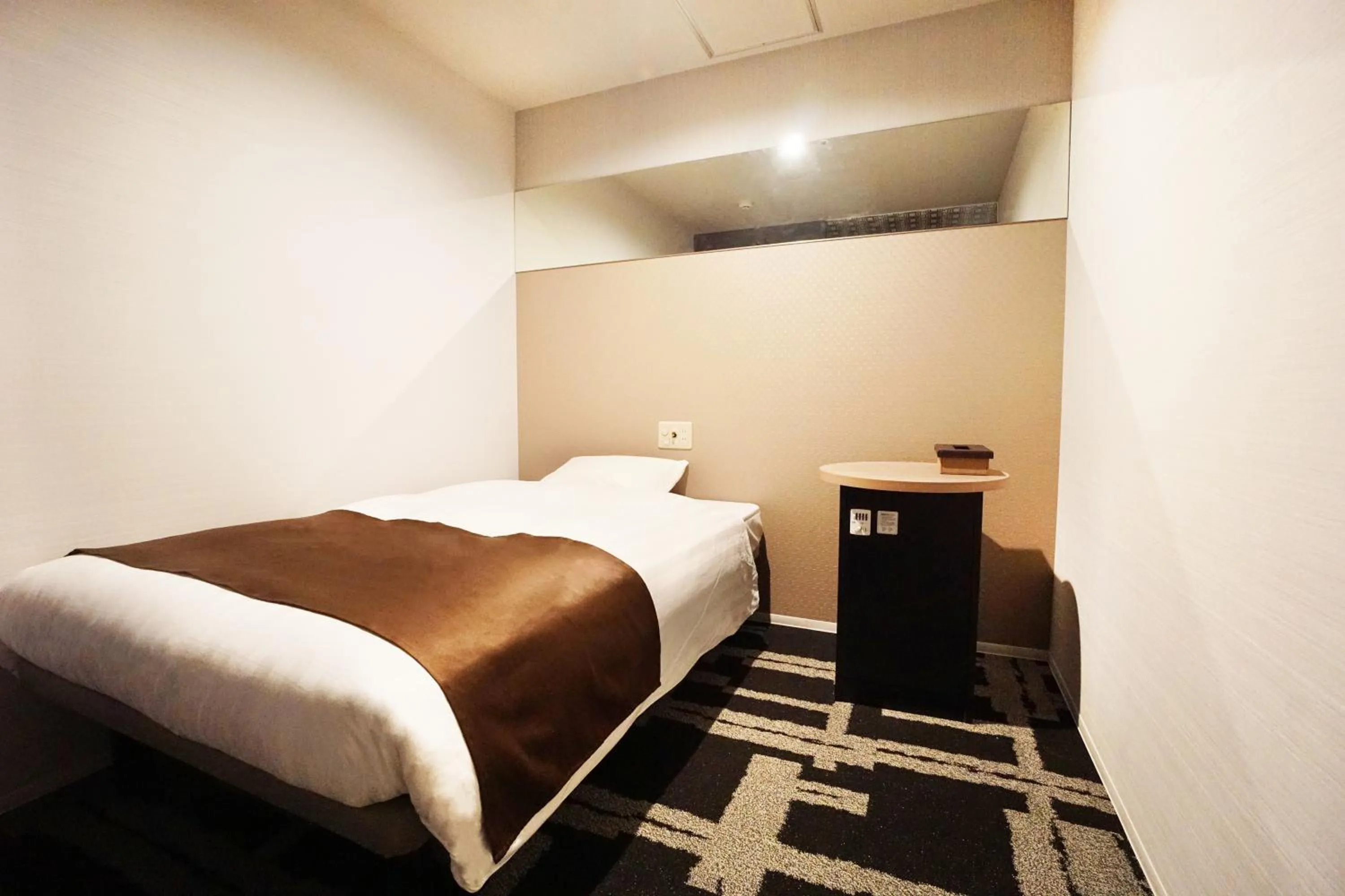 Bed in Hotel Abest Grande Okayama