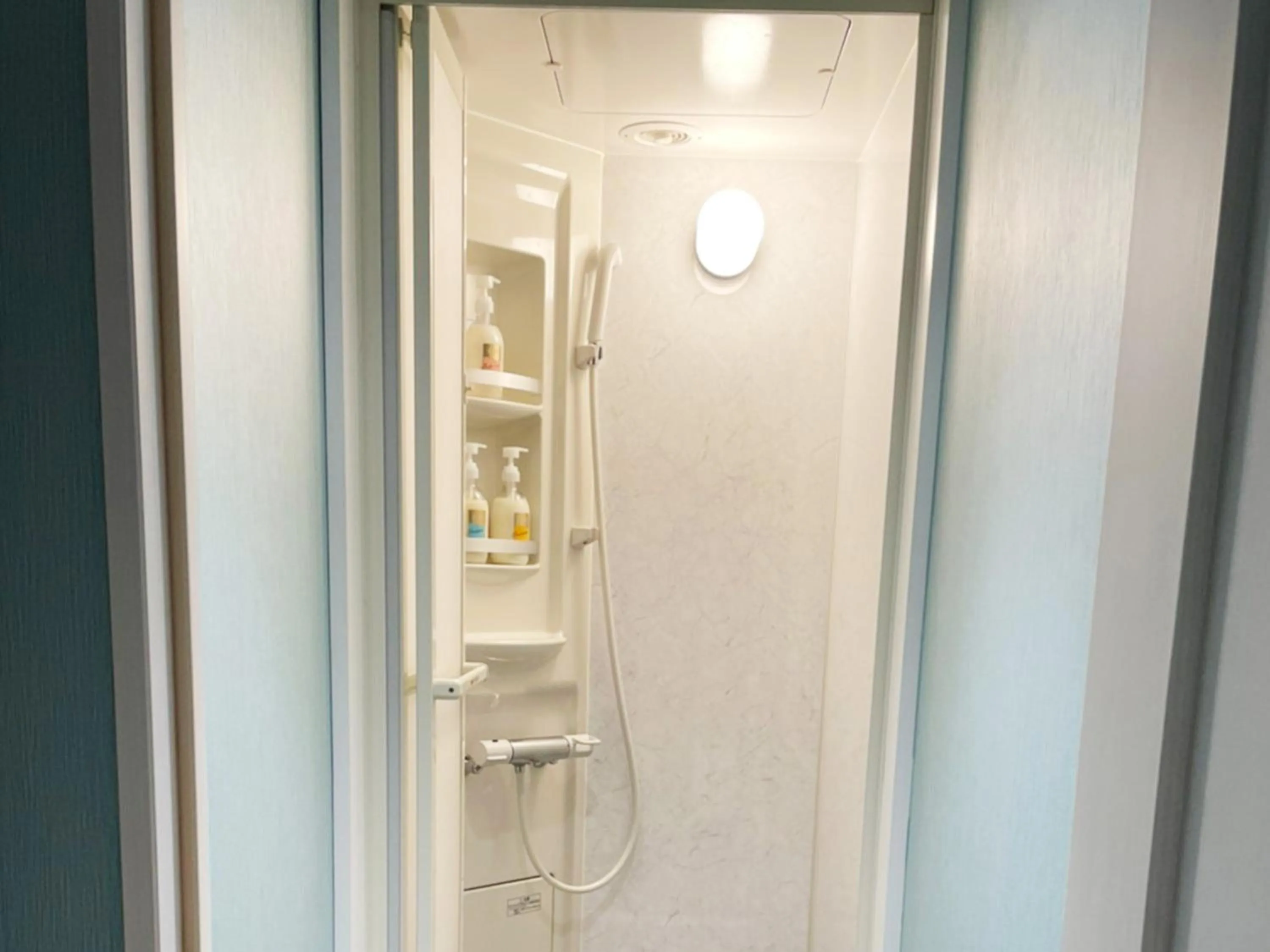 Shower in Hotel Abest Grande Okayama