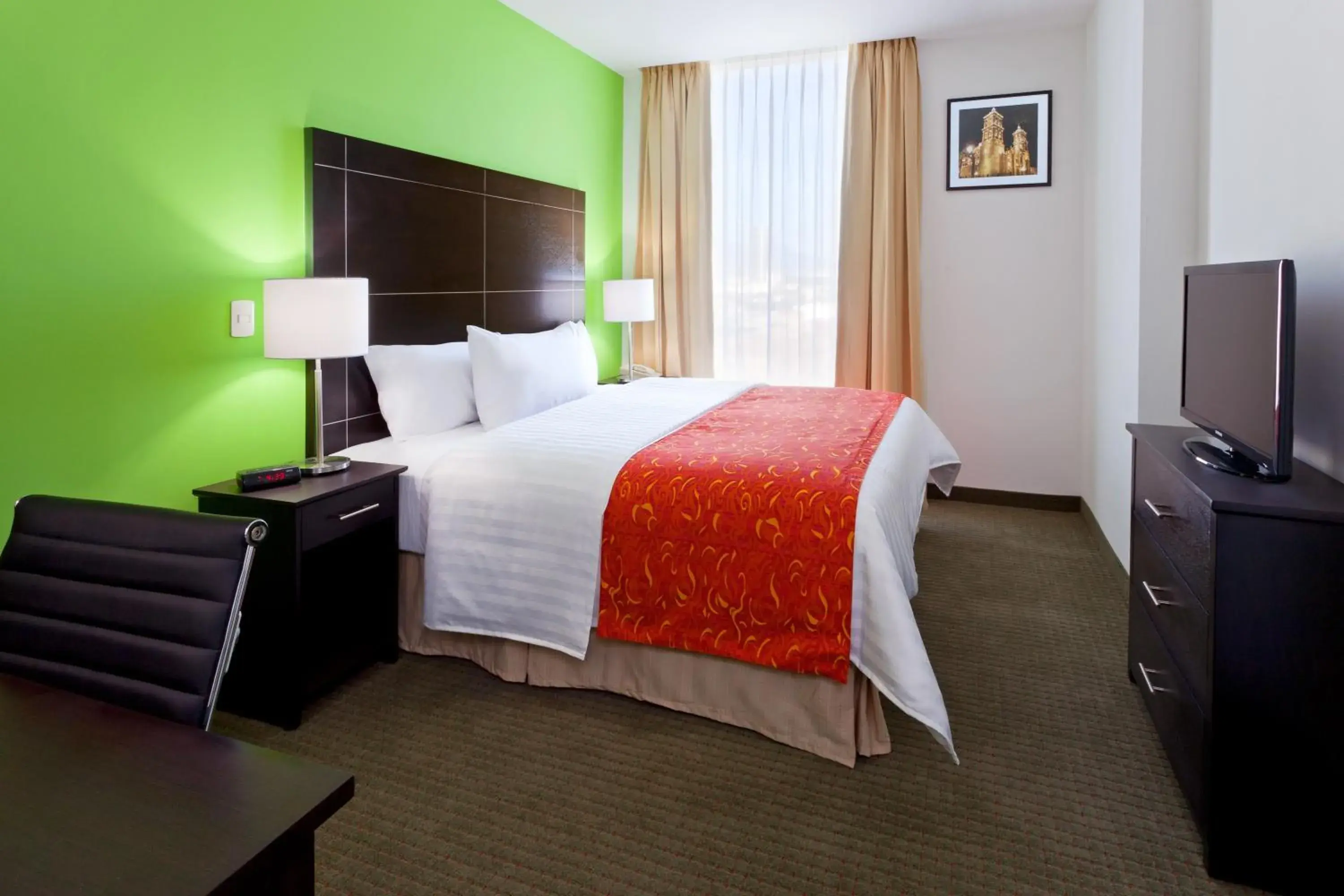 Deluxe King Suite - Non-Smoking in La Quinta by Wyndham Puebla Palmas Angelopolis Deluxe King Suite - Non-Smoking in La Quinta by Wyndham Puebla Palmas Angelopolis