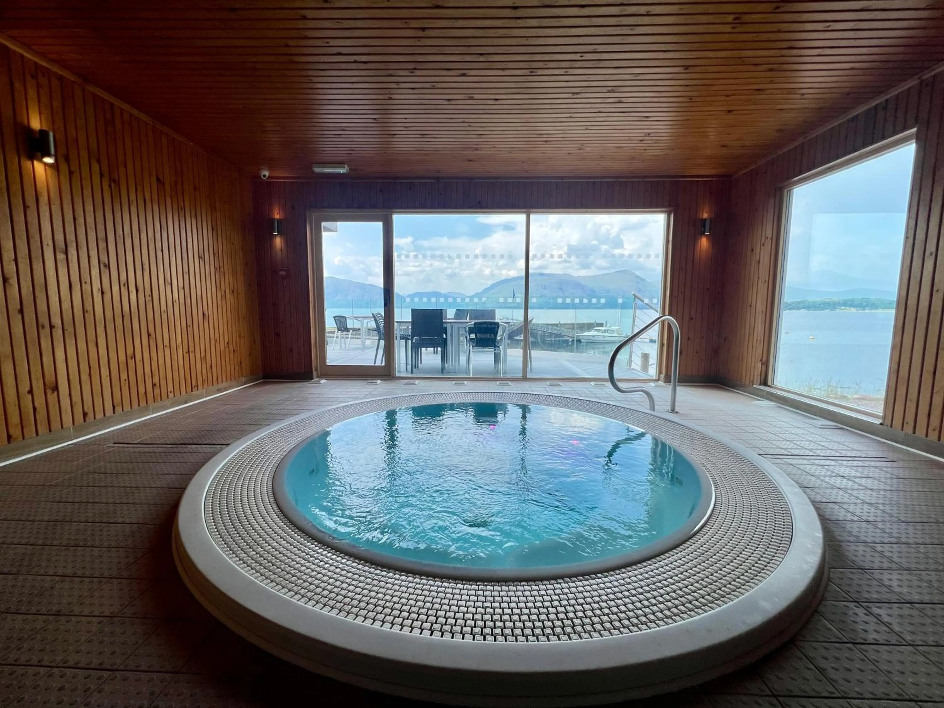 Natural landscape in Holly Tree Hotel, Swimming Pool & Hot Tub