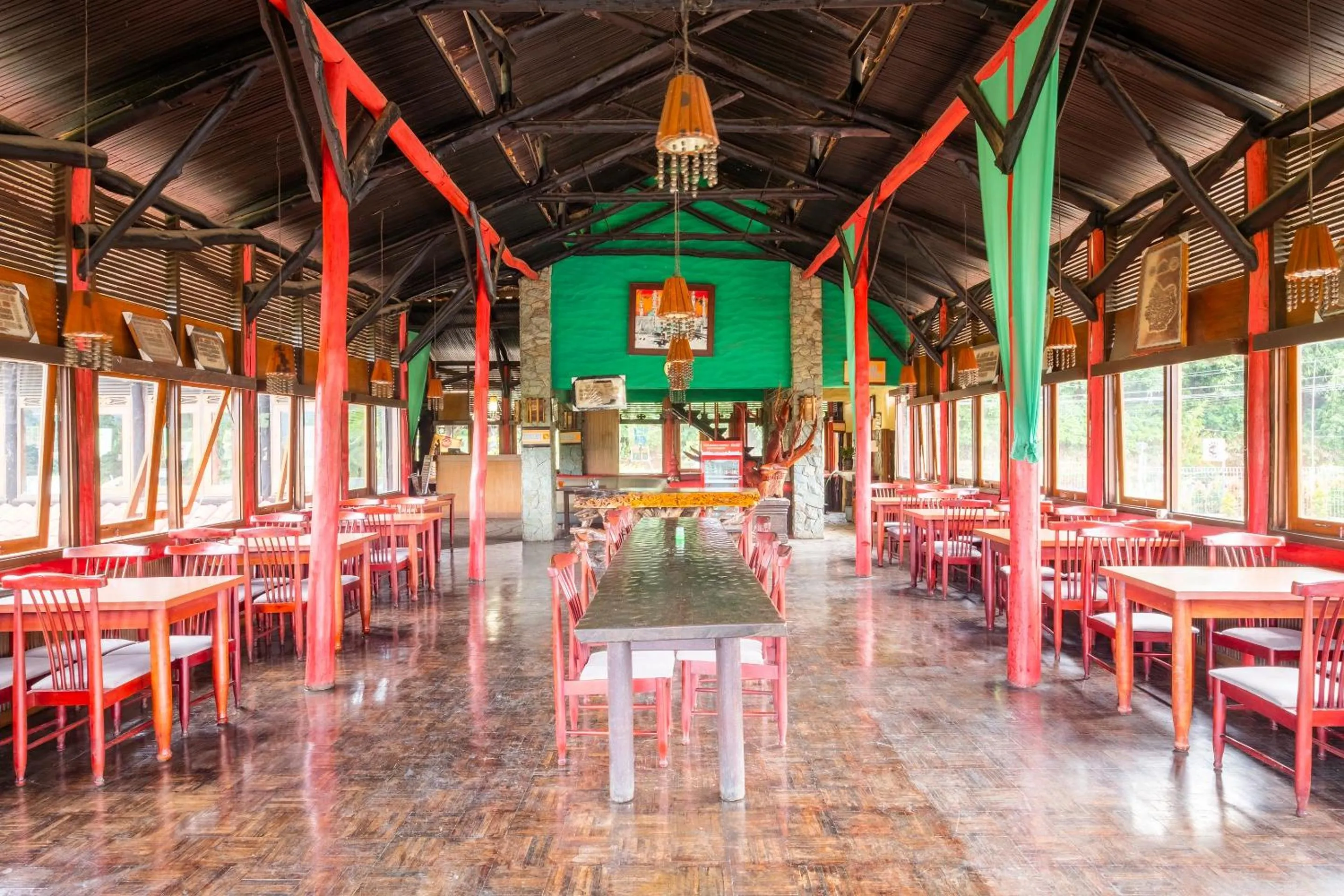 Lobby or reception in Capital O 2640 Cottage GS Rumah Kayu Syariah