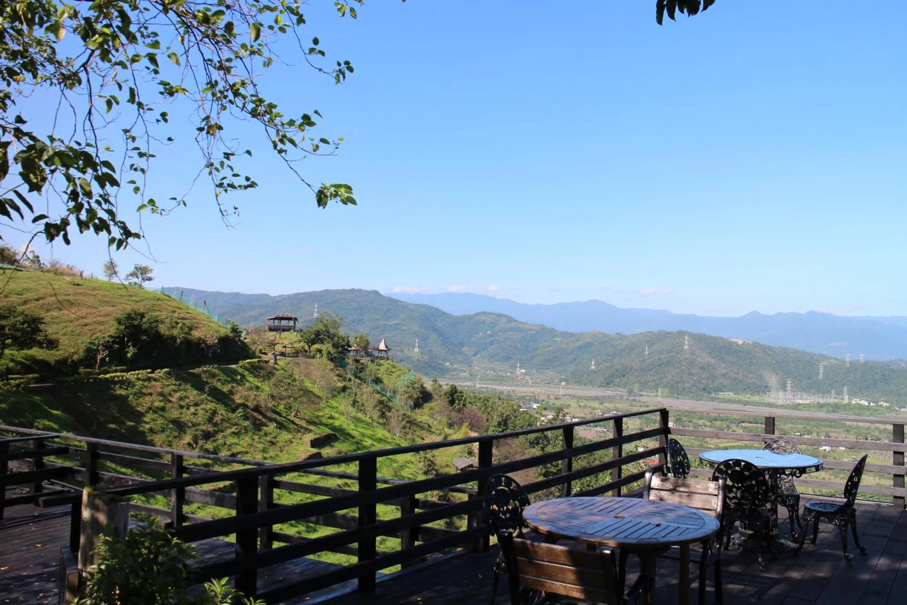 Mountain view in Shangrila Leisure Farm
