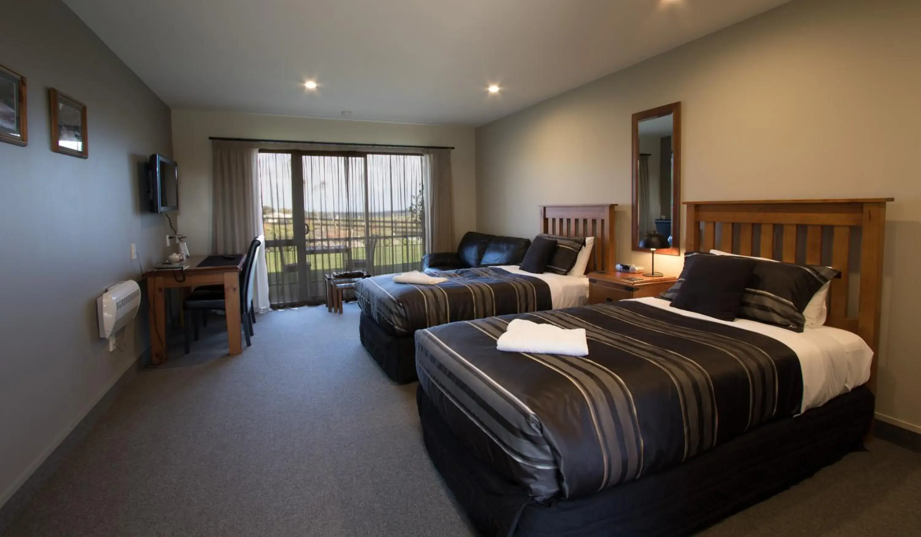 Deluxe Twin Room in Stations Inn Deluxe Twin Room in Stations Inn