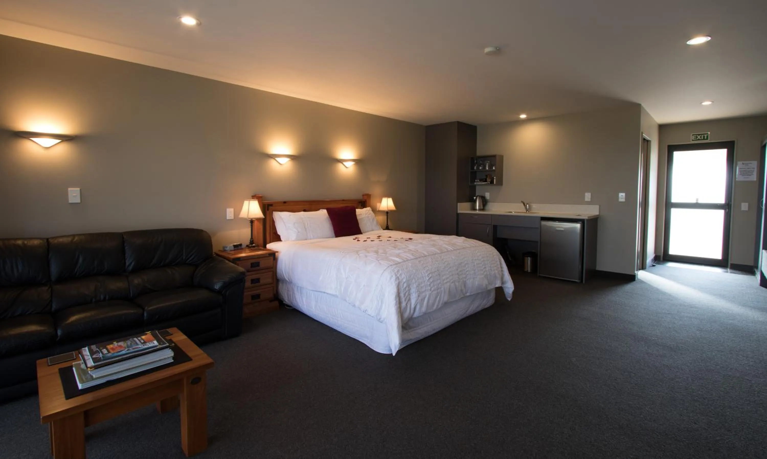 Coffee/tea facilities, Bed in Stations Inn