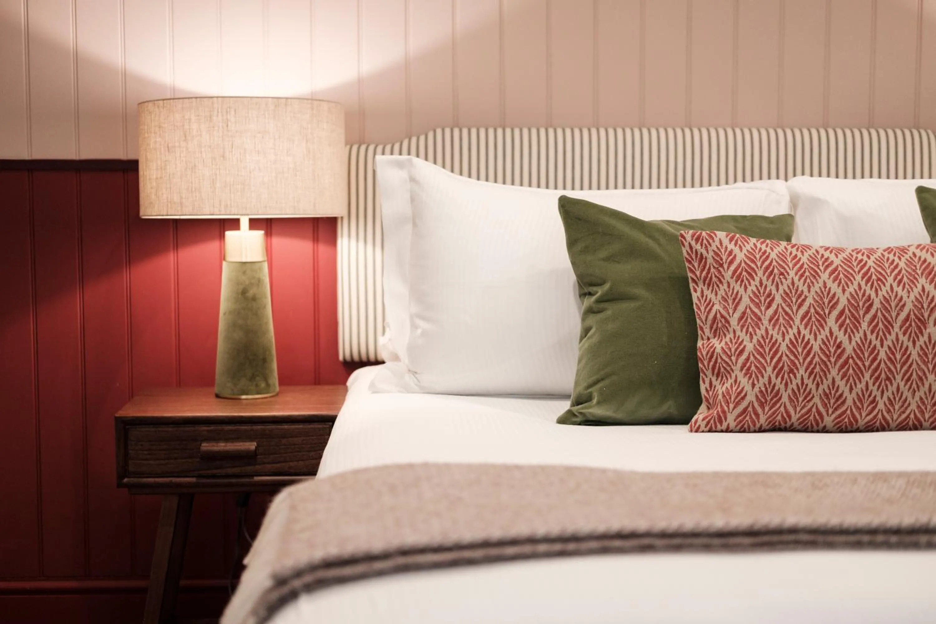 Bed in The White Star Tavern