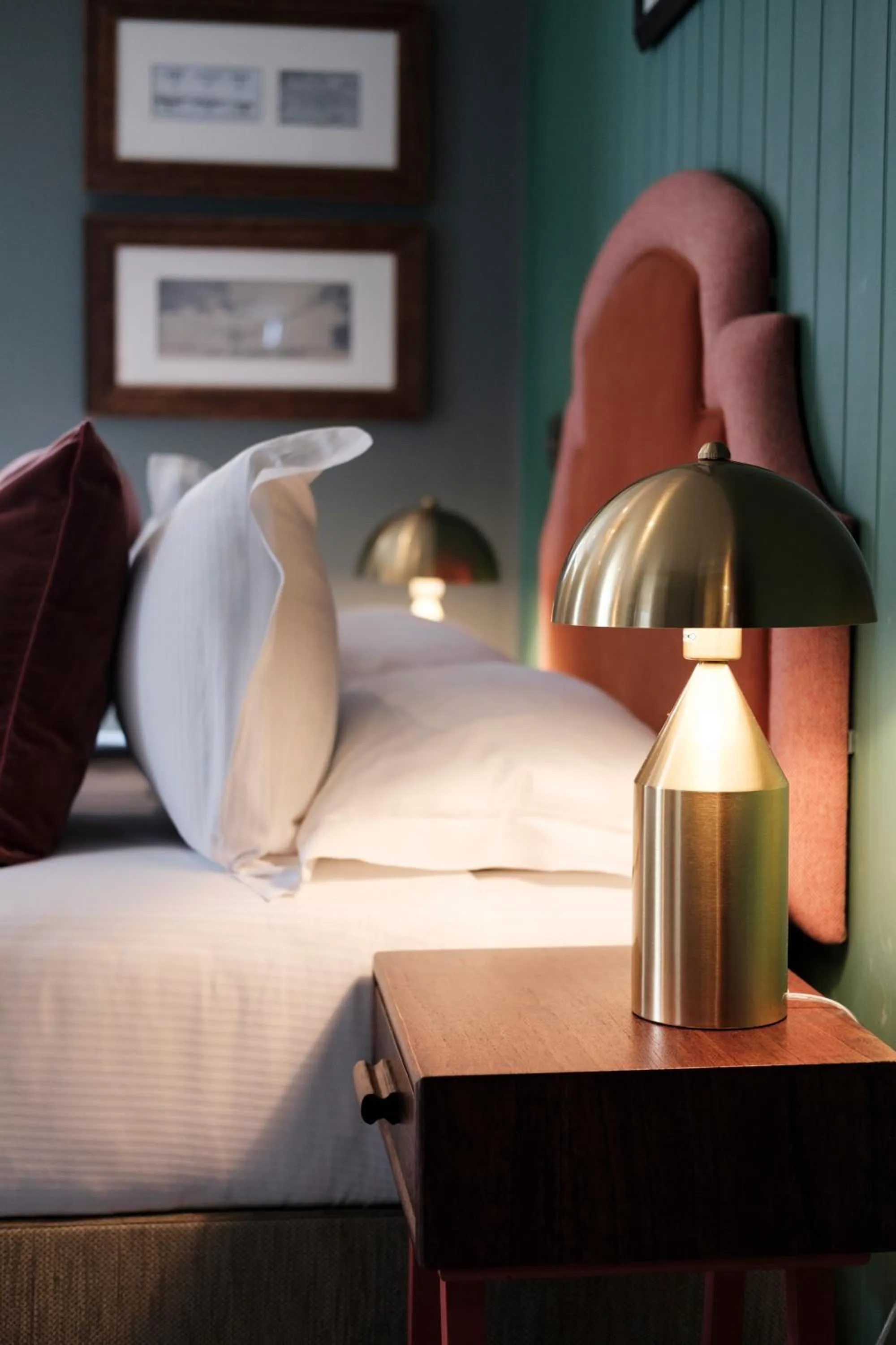 Bed in The White Star Tavern