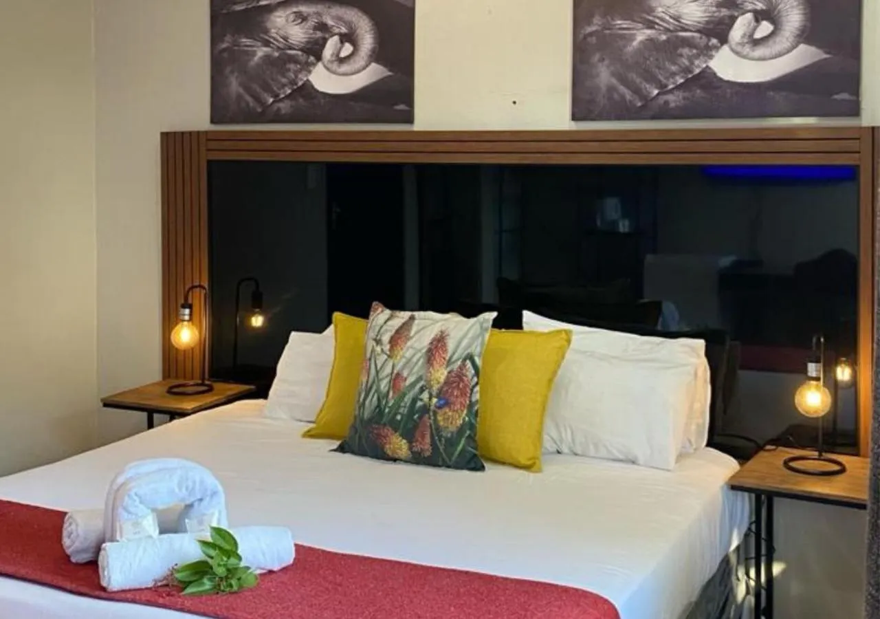 Bed in Bothabelo Bed and Breakfast