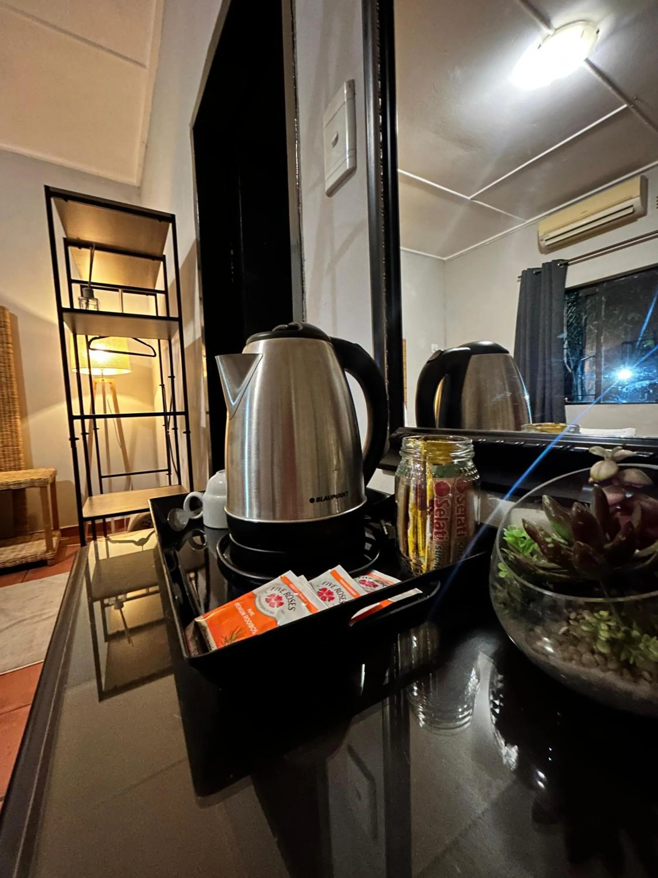 Coffee/tea facilities in Bothabelo Bed and Breakfast