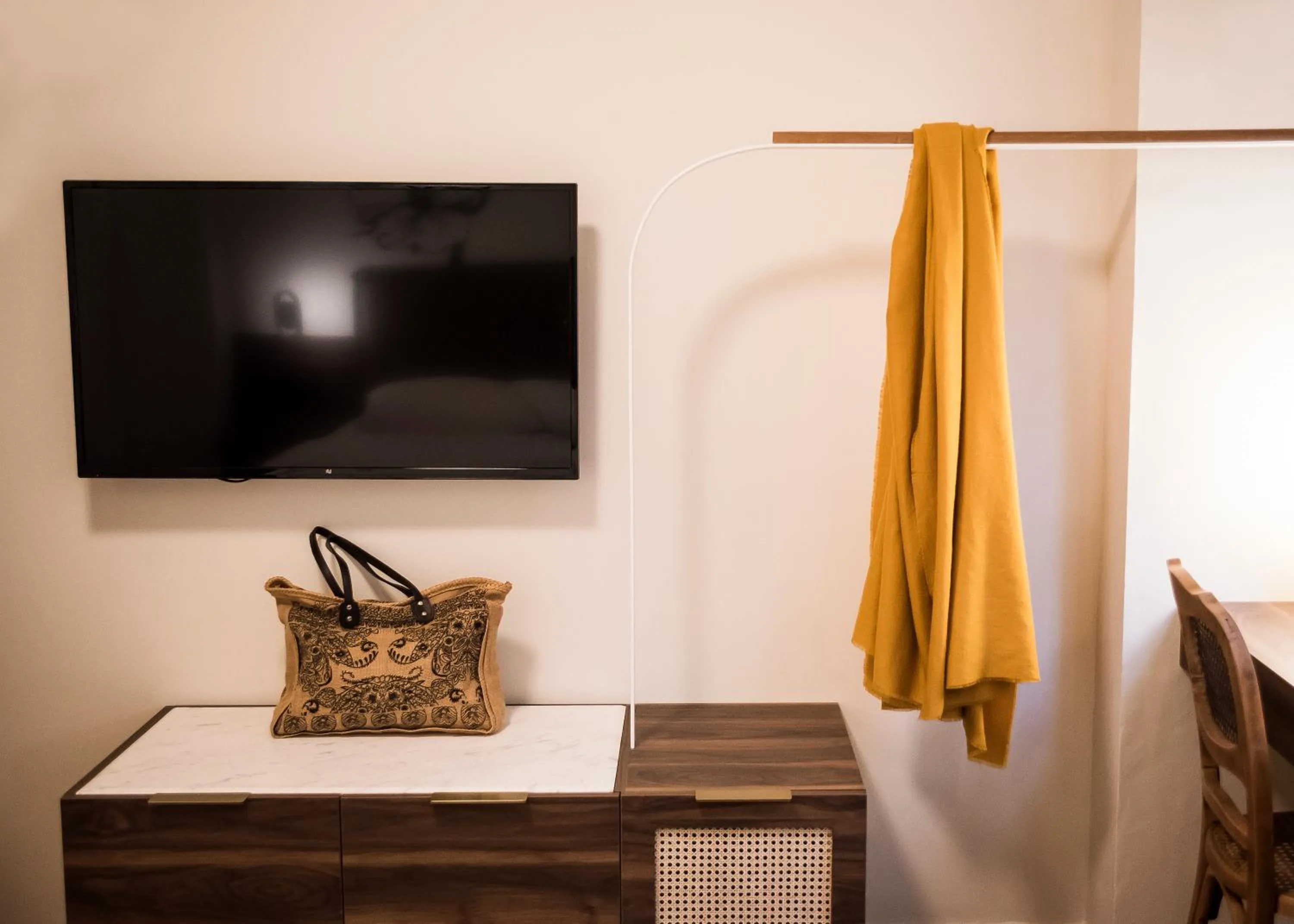 TV and multimedia in Gaia Athens