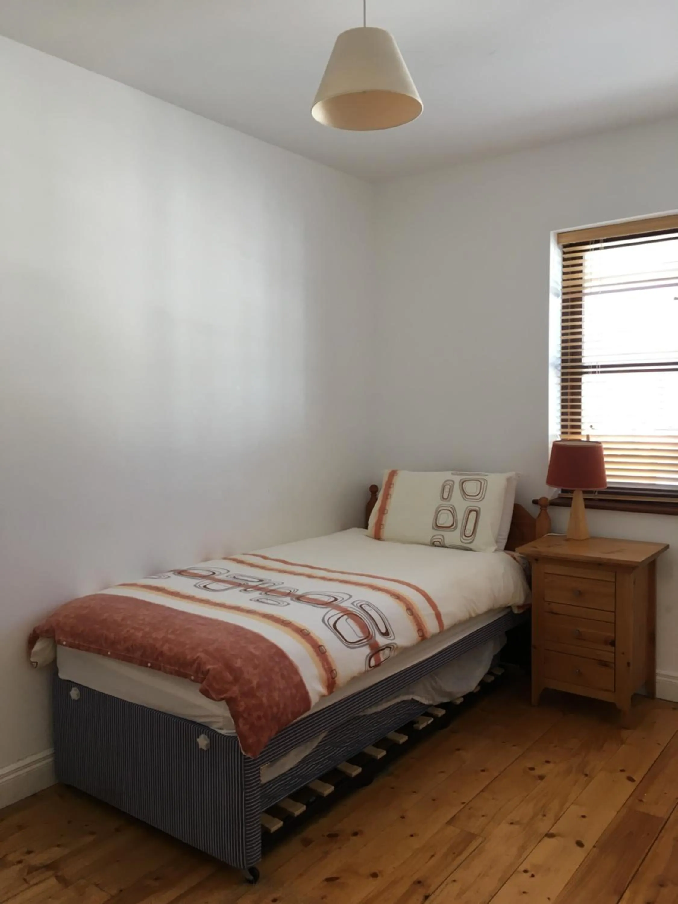 Bedroom, Bed in O'Connors Guesthouse