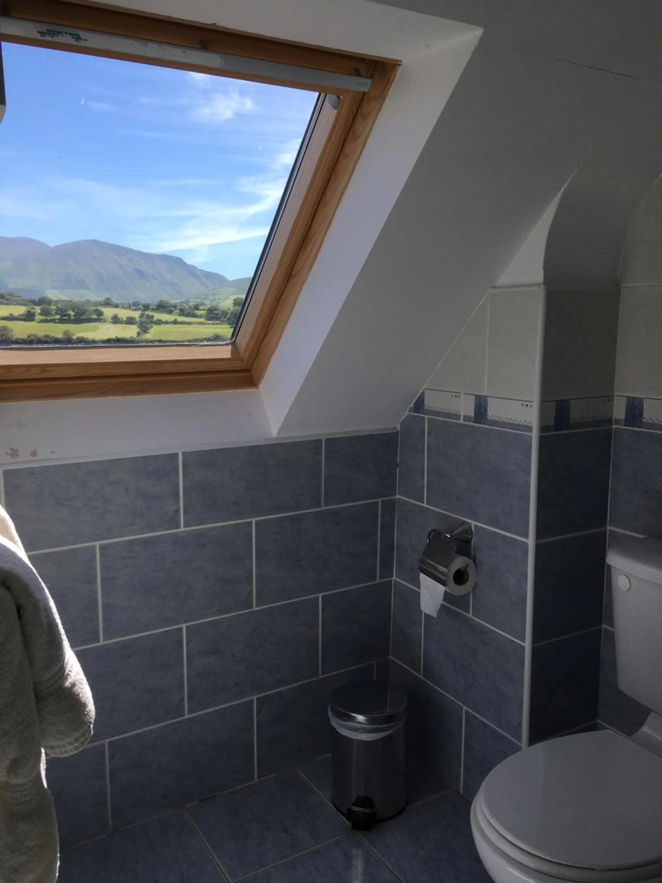 Bathroom in O'Connors Guesthouse