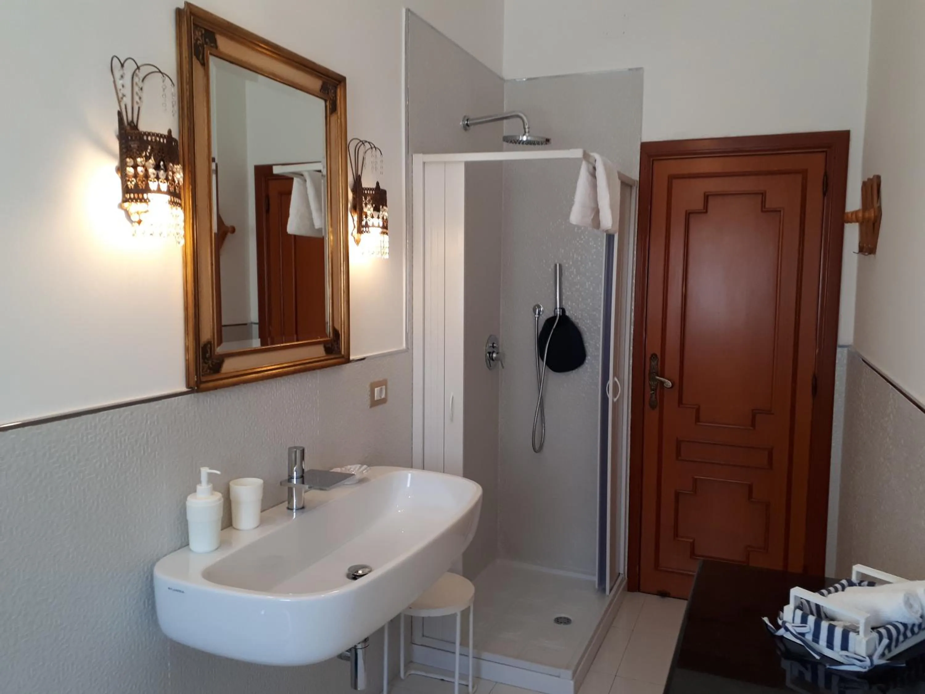 Bathroom in Villa Ada B&B