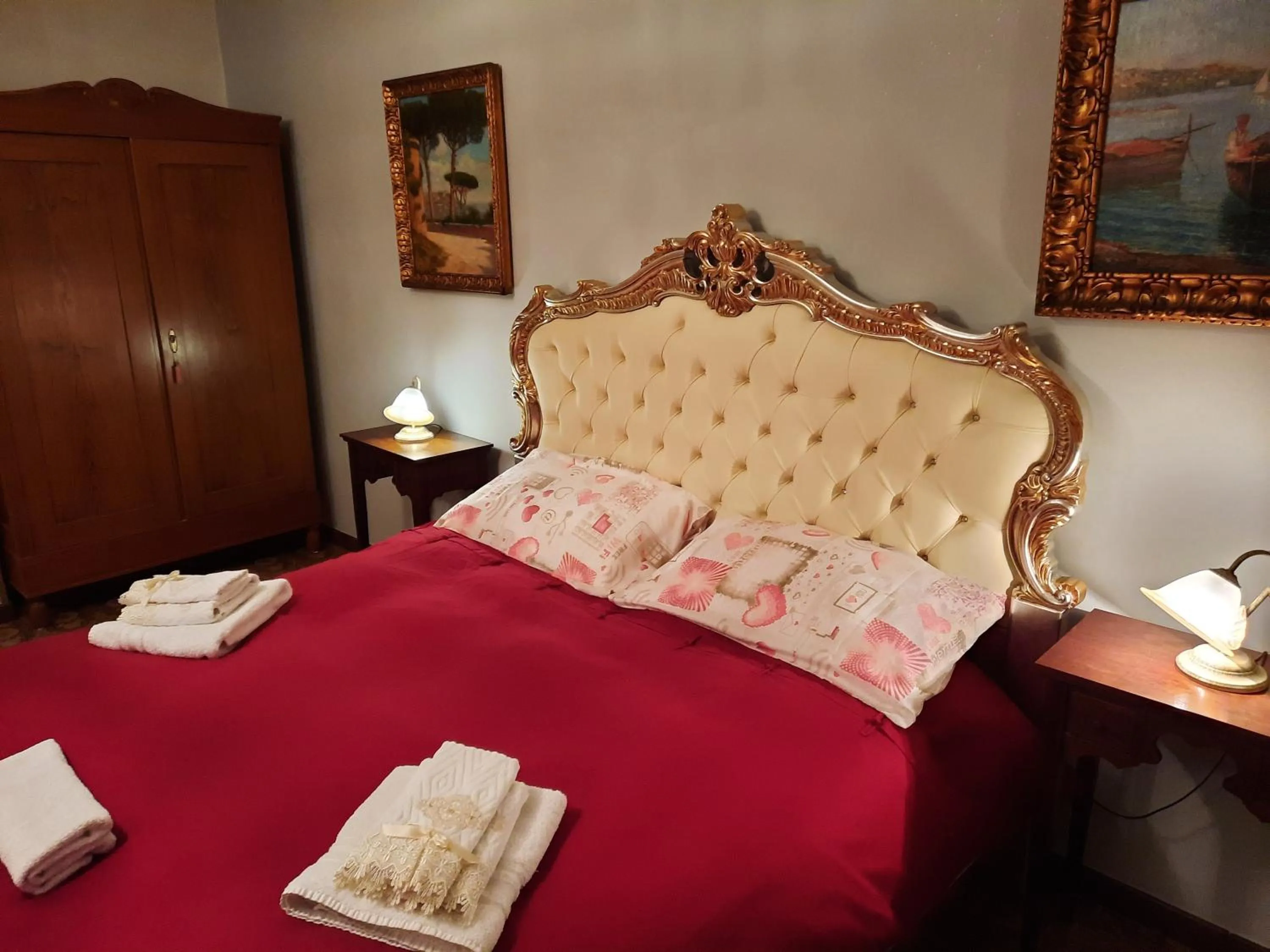 Bedroom in Villa Ada B&B