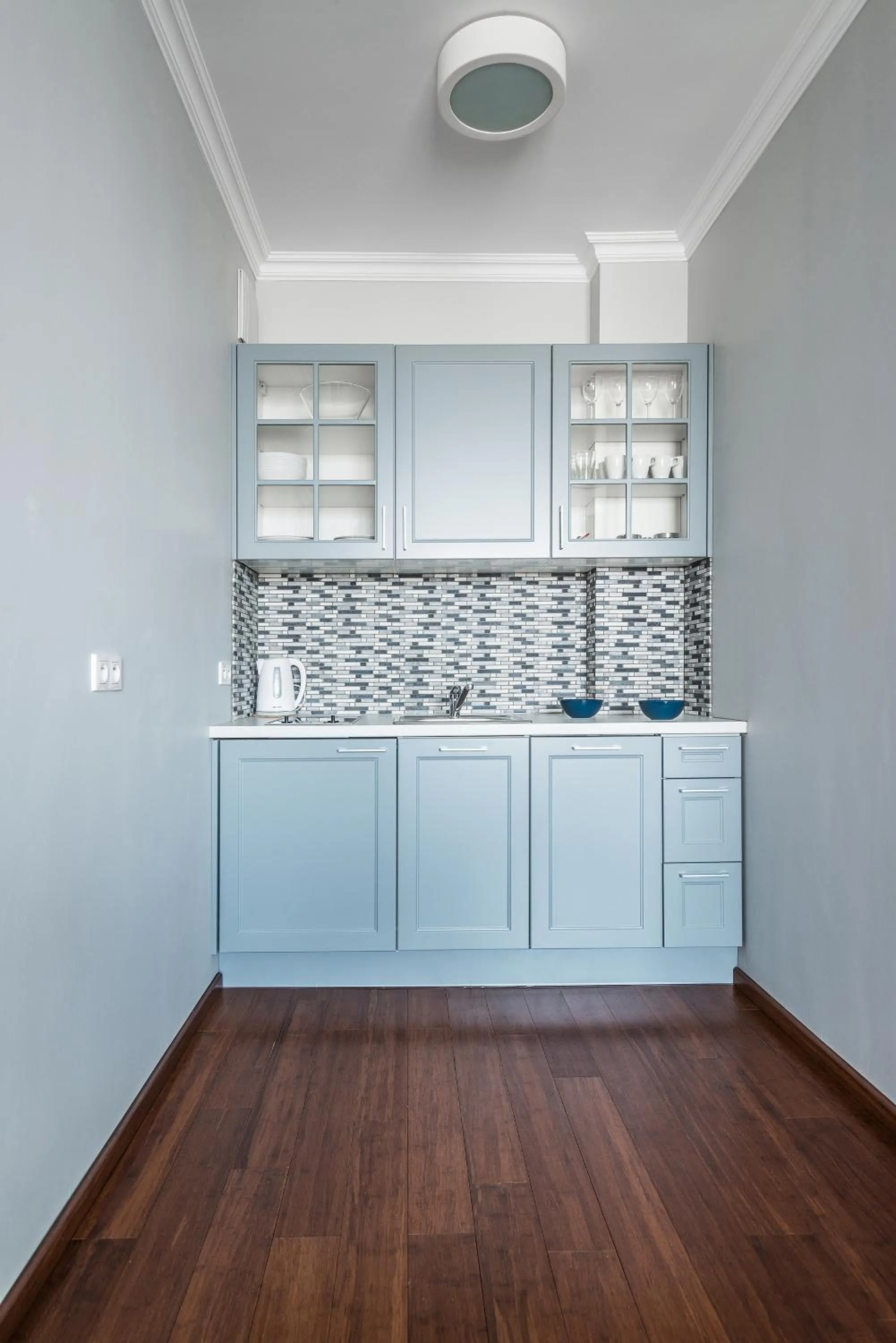 Kitchen or kitchenette in Triton Park Apartments