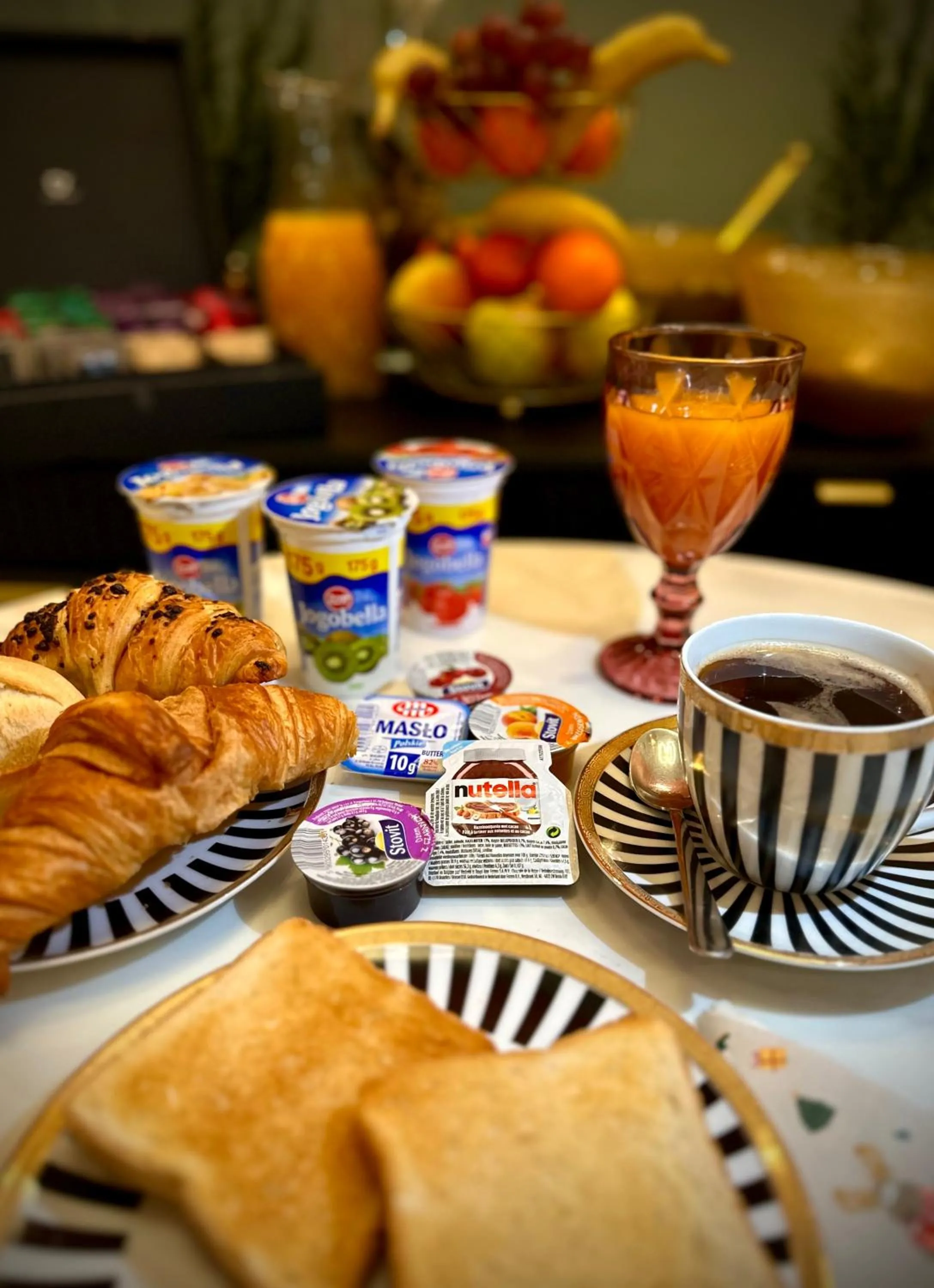 Food and drinks in Triton Park Apartments