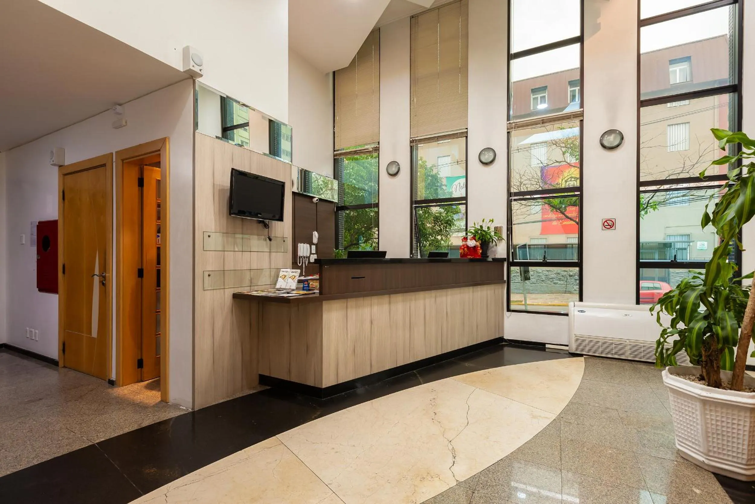 Lobby or reception in Tri Hotel & Flat Caxias