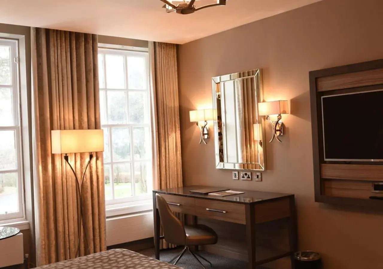 Family Room - Disability Access in Hetland Hall Hotel Family Room - Disability Access in Hetland Hall Hotel