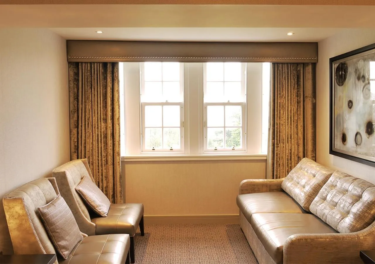 Seating area in Hetland Hall Hotel