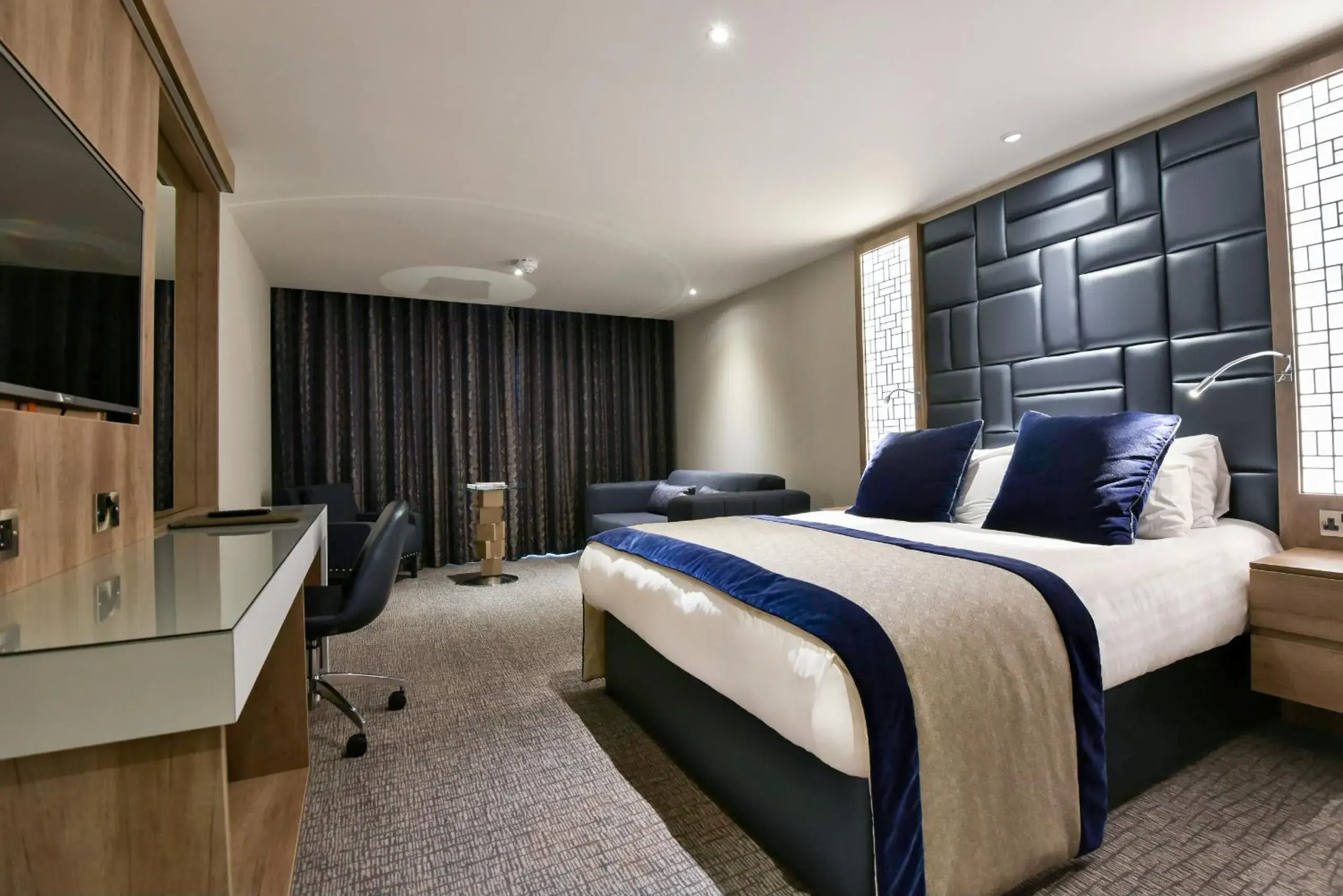 Double or Twin Room - single occupancy in Hetland Hall Hotel Double or Twin Room - single occupancy in Hetland Hall Hotel