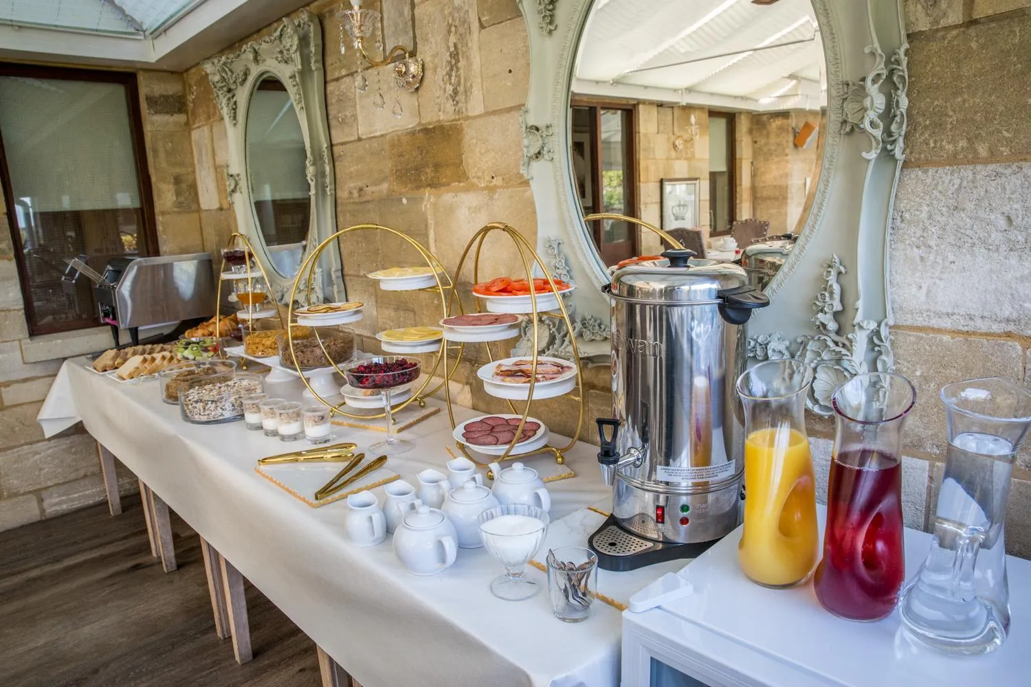 Continental breakfast in Cricket Field House
