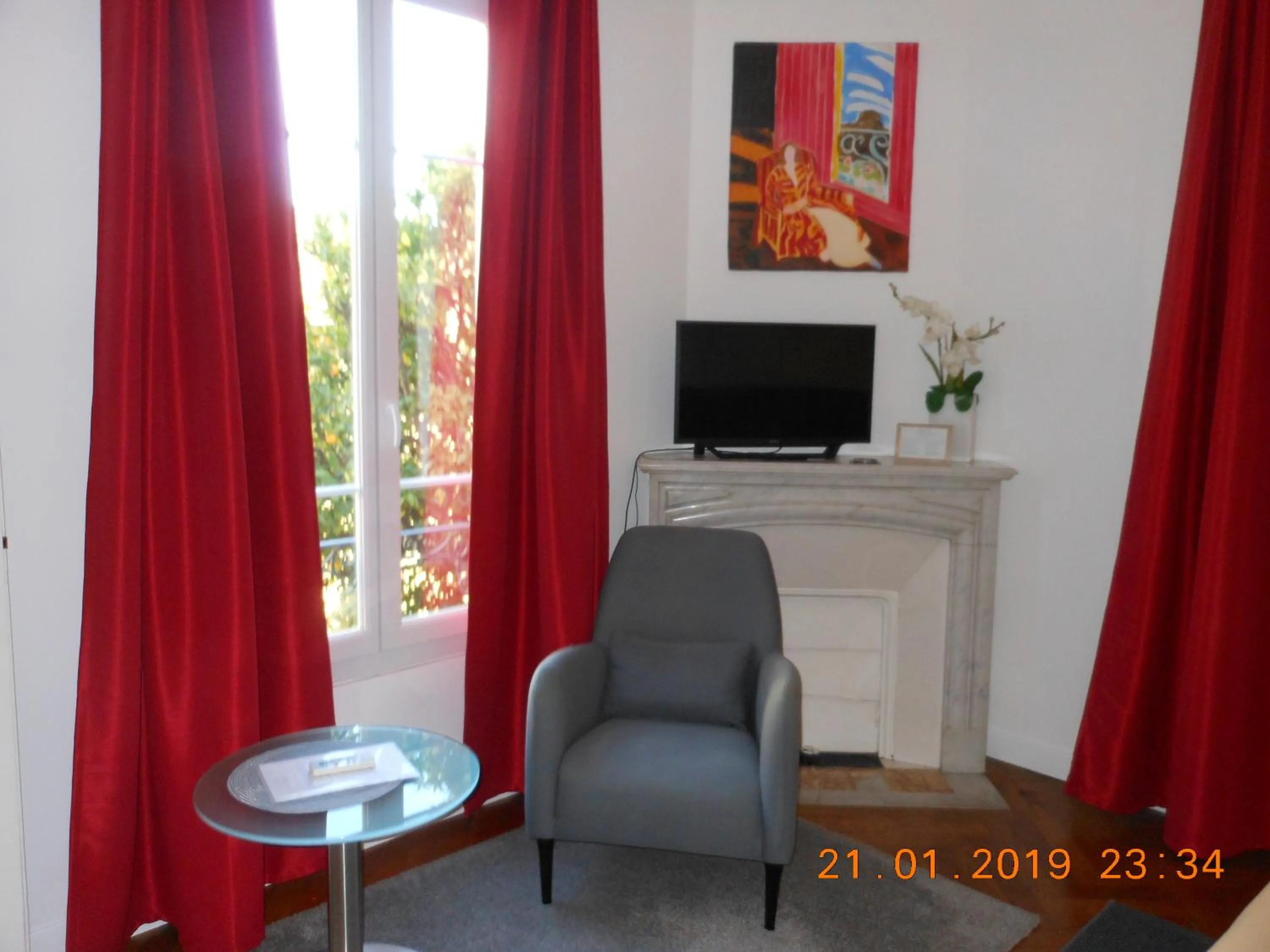 Photo of the whole room in Hotel Villa Les Cygnes