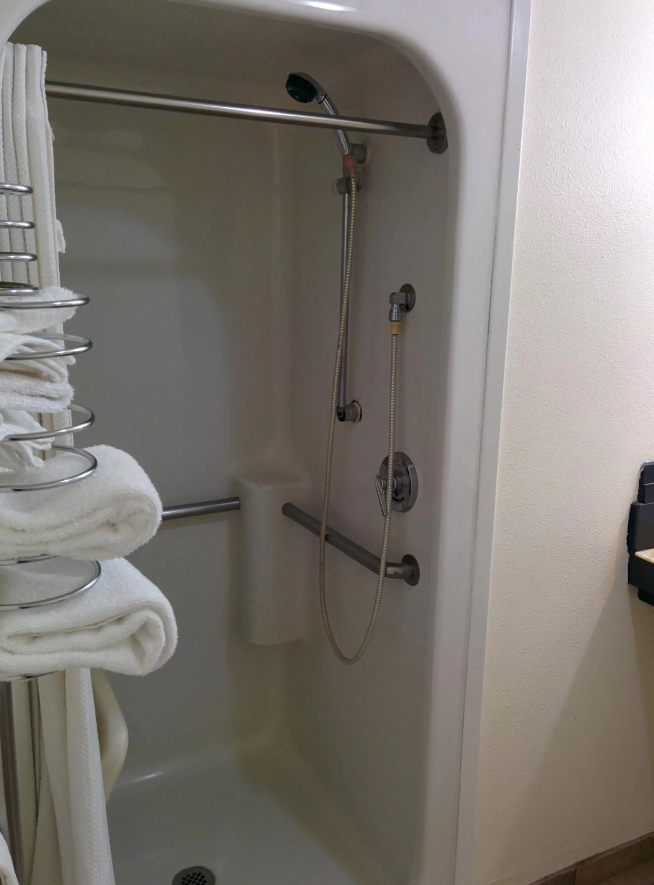 Shower in La Hacienda Motel