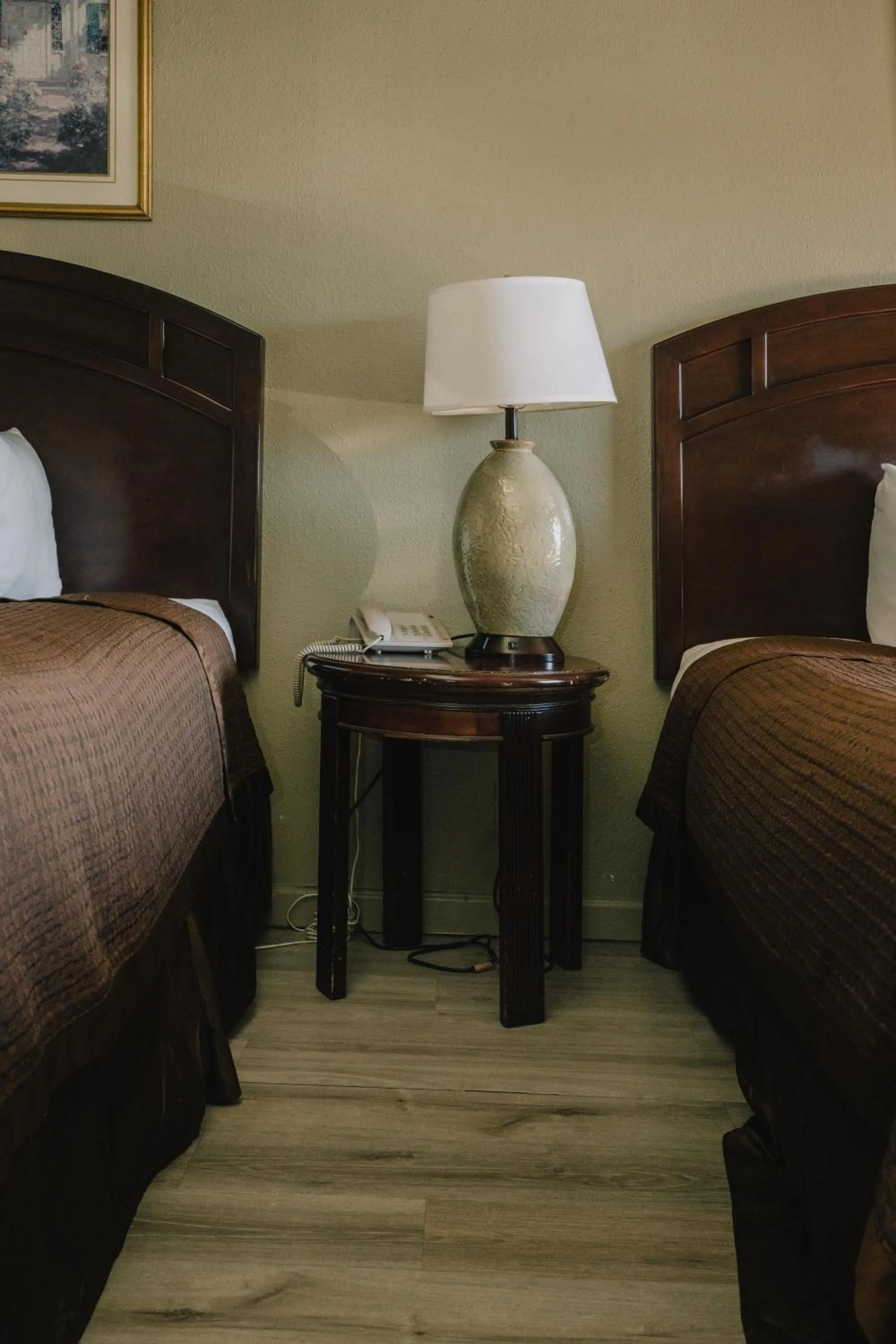 Bed in La Hacienda Motel