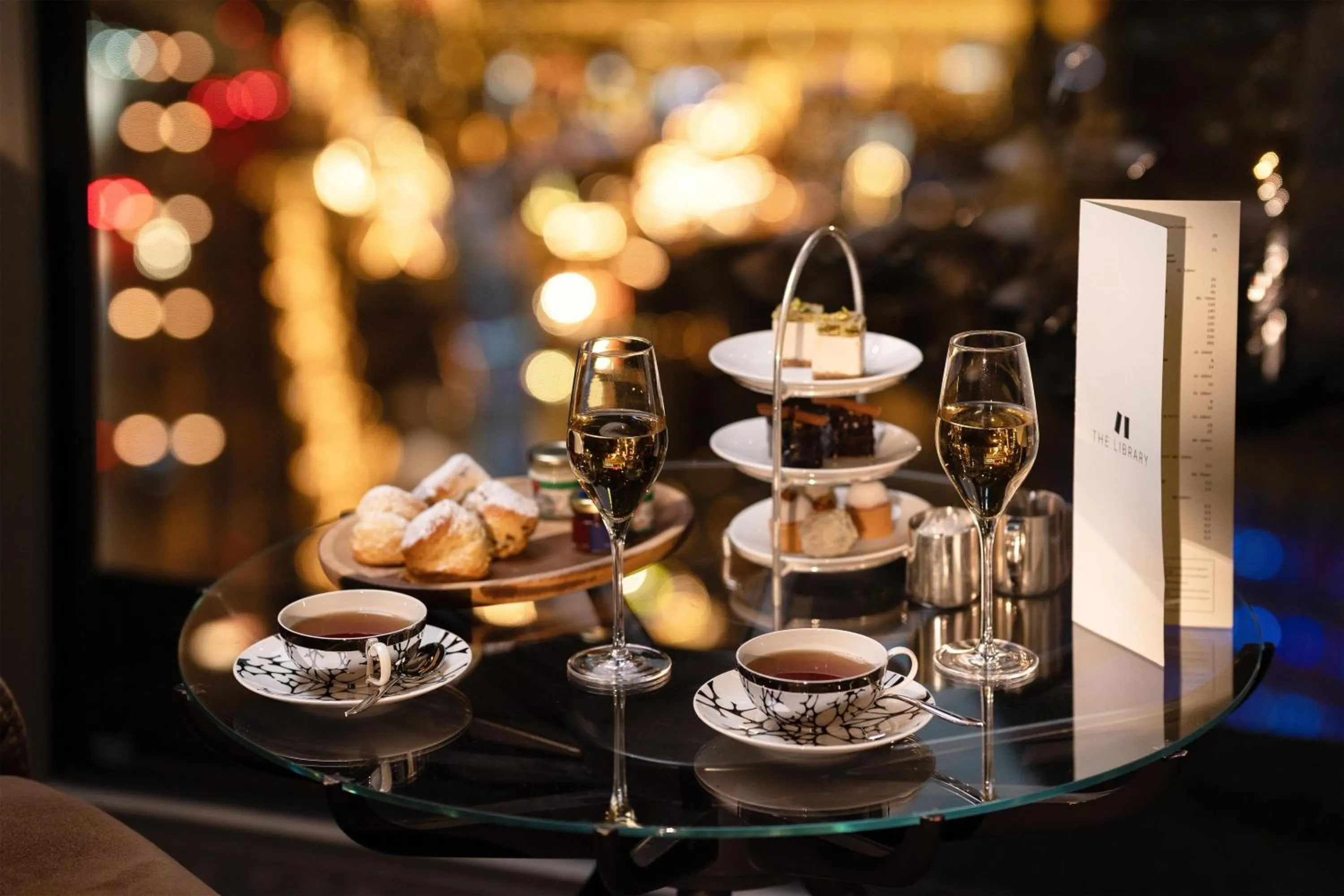 Restaurant/places to eat in Waldorf Astoria Berlin