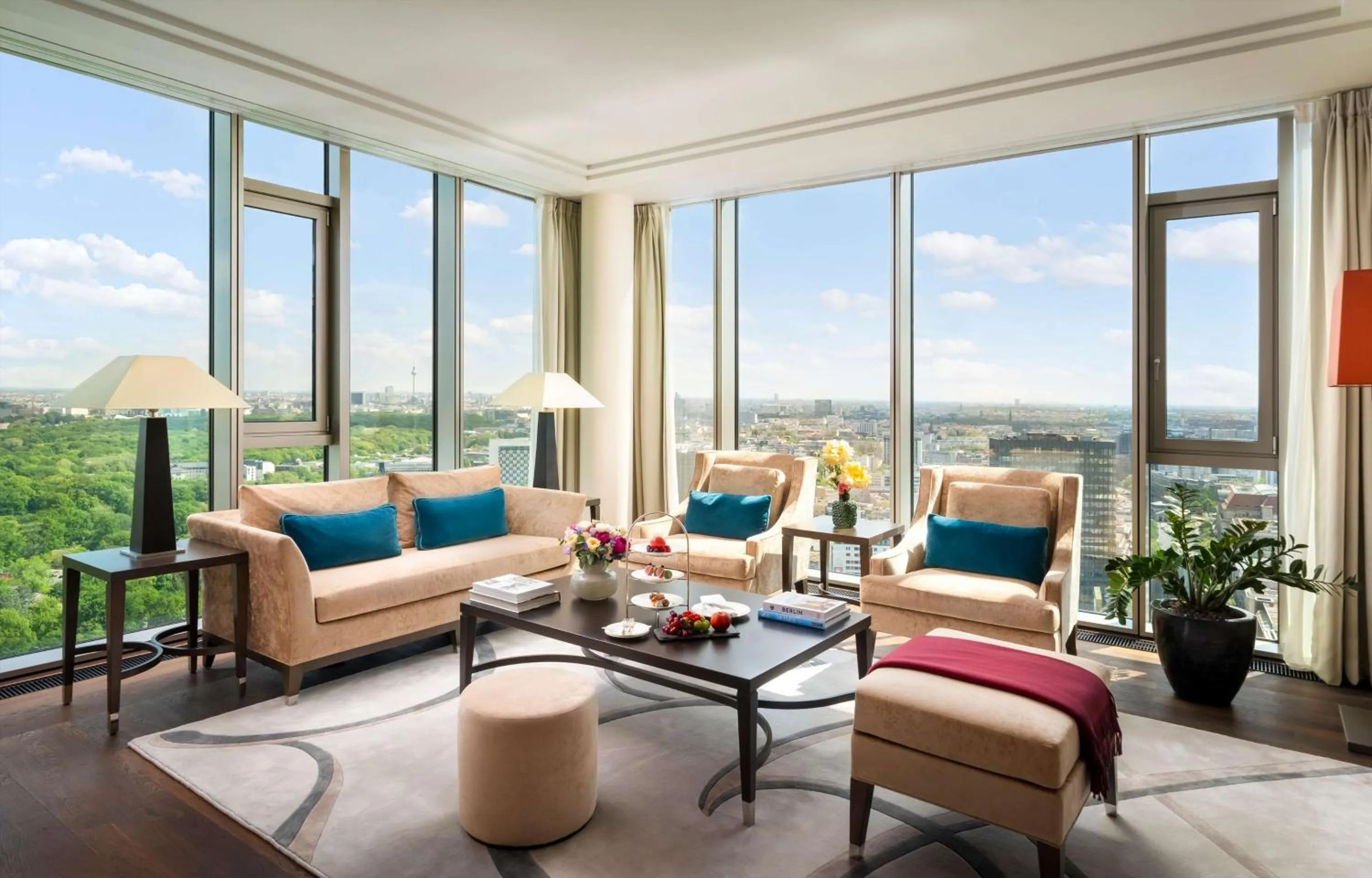 Living room in Waldorf Astoria Berlin