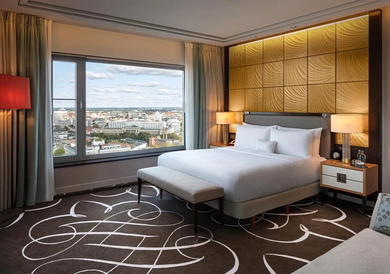 Bed in Waldorf Astoria Berlin