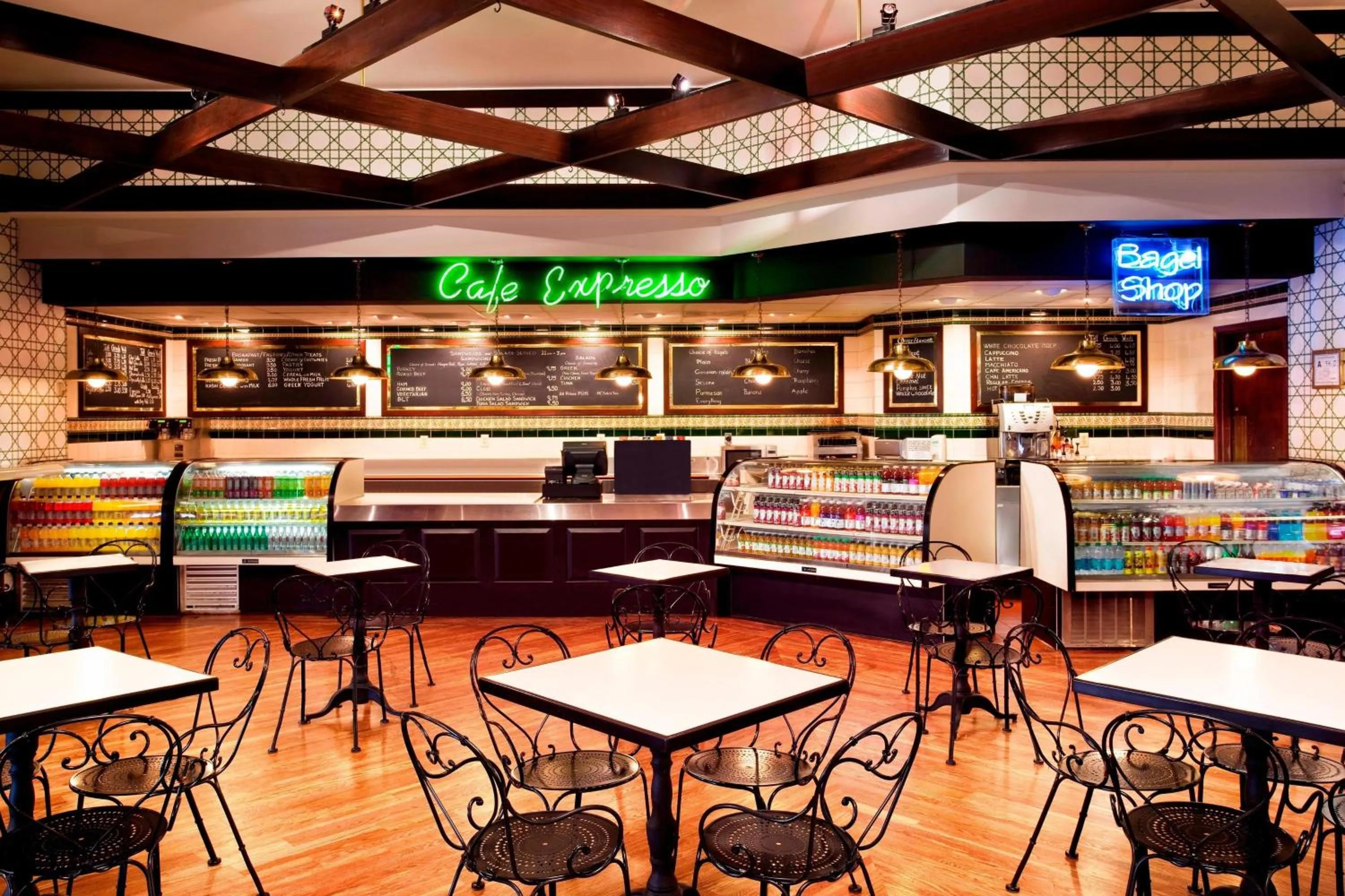 Restaurant/places to eat in Sheraton Greensboro