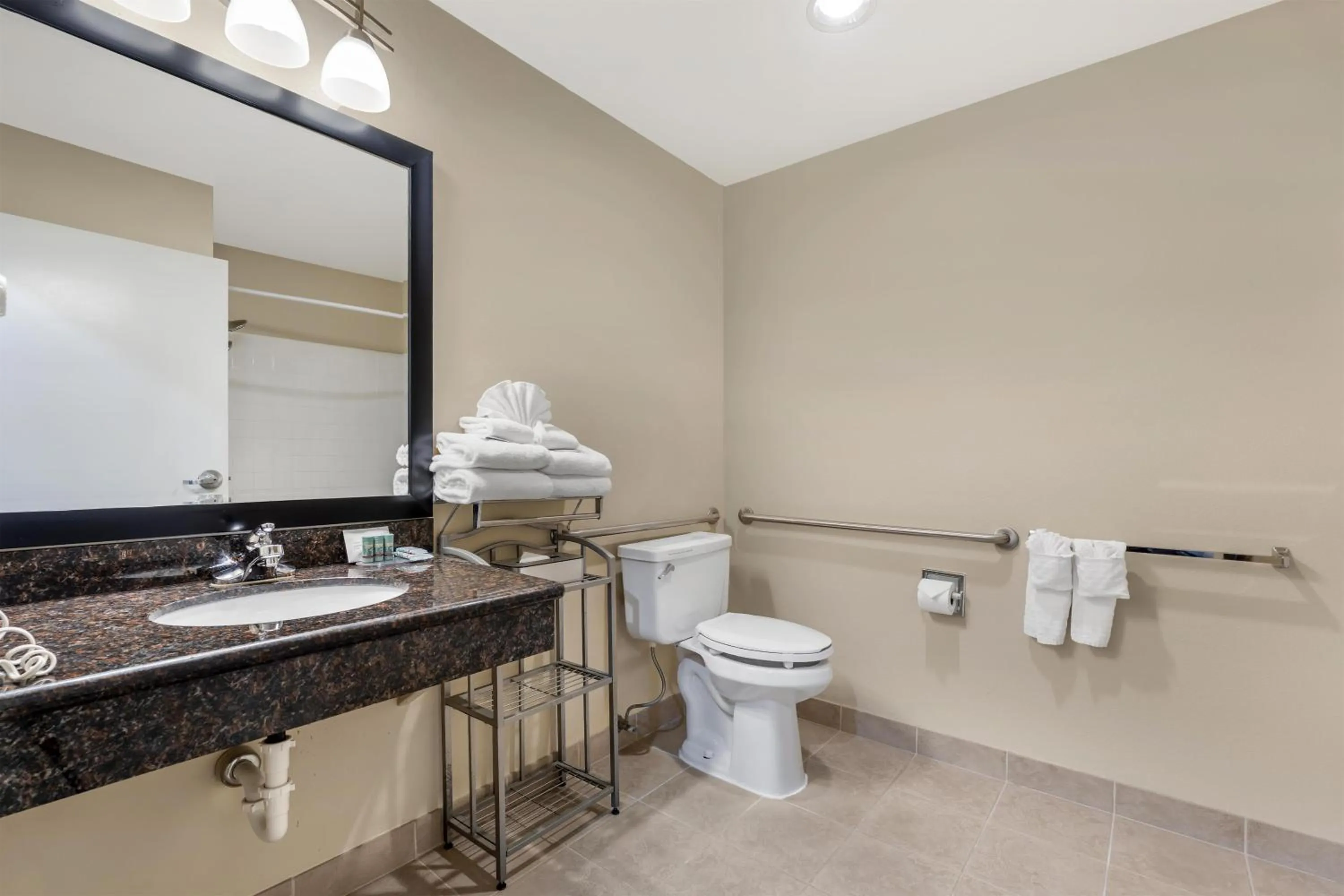 Bathroom in Best Western Sky Valley Inn