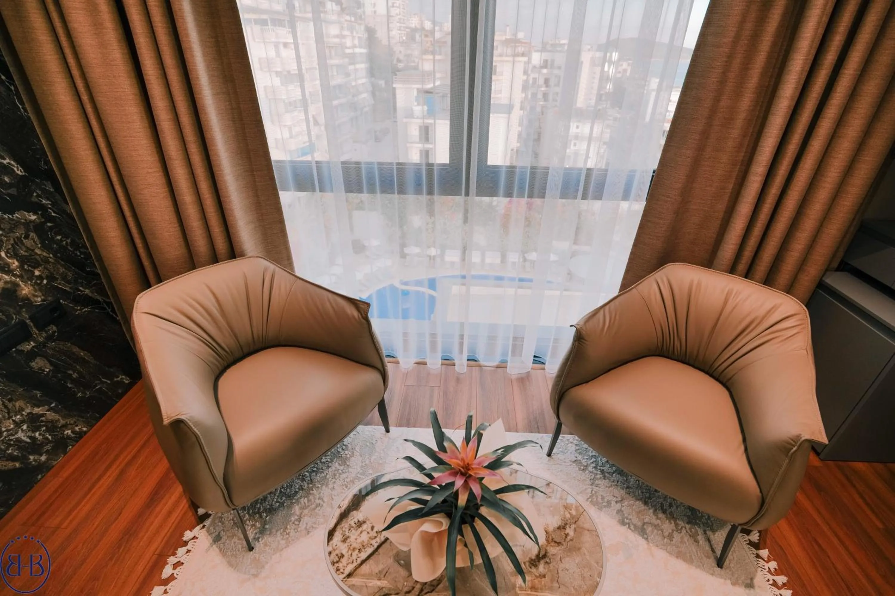 Living room in Hotel Saranda Butrinti, Affiliated by Melia