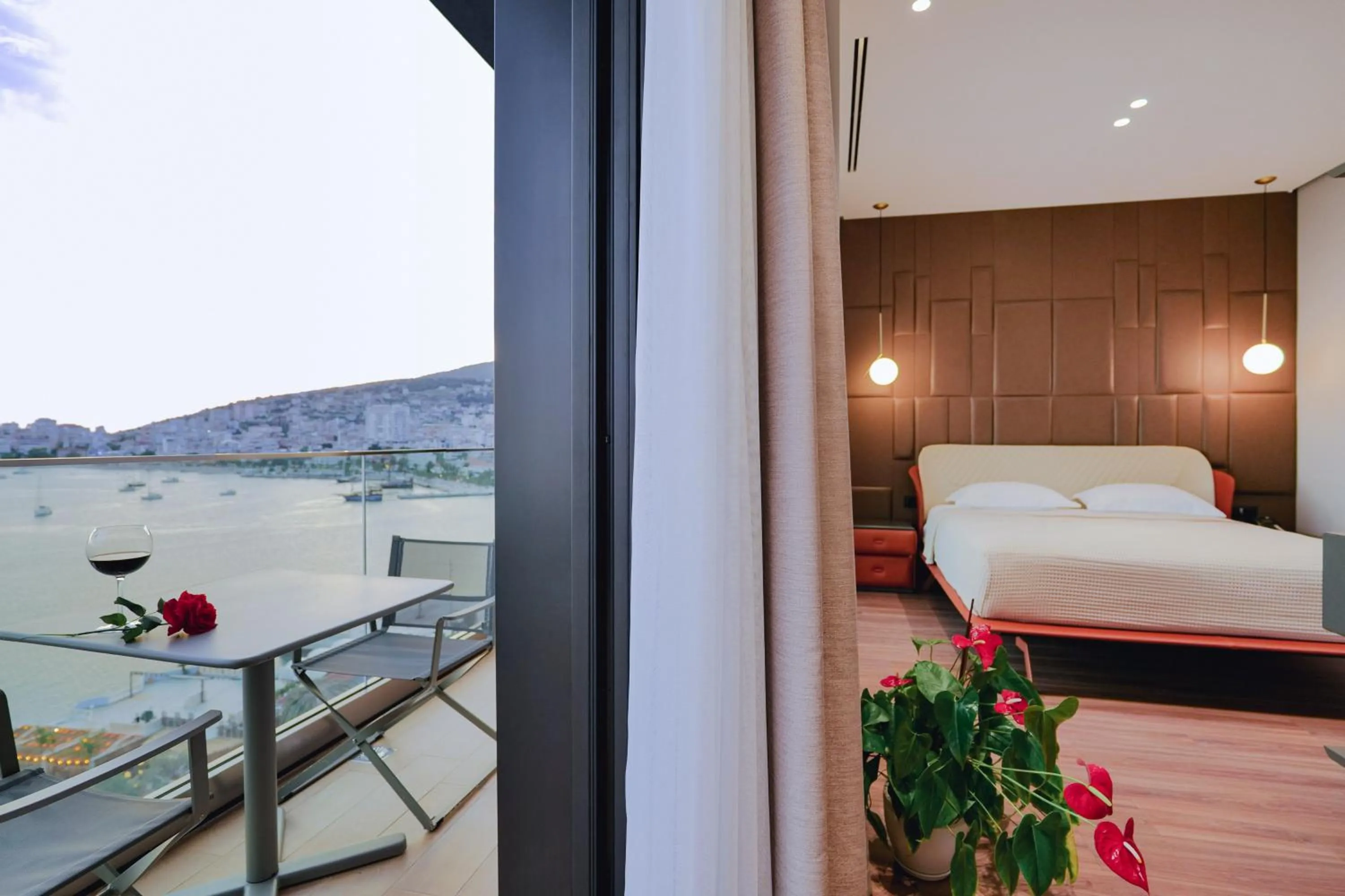 Balcony/Terrace, Bed in Hotel Saranda Butrinti, Affiliated by Melia