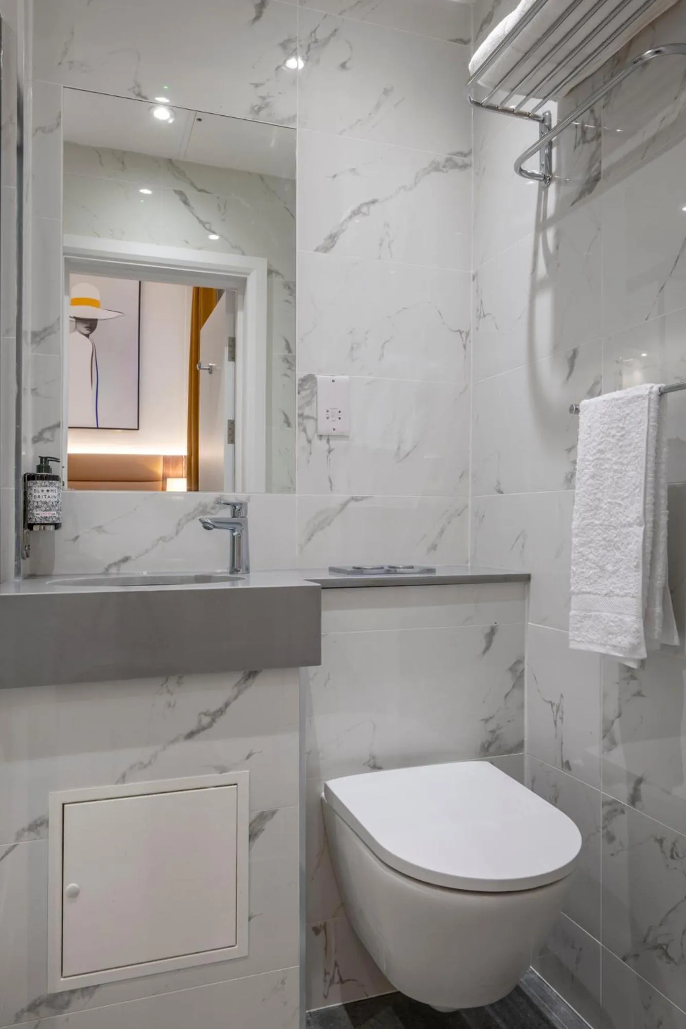 Toilet in Grand Concerto Hotel