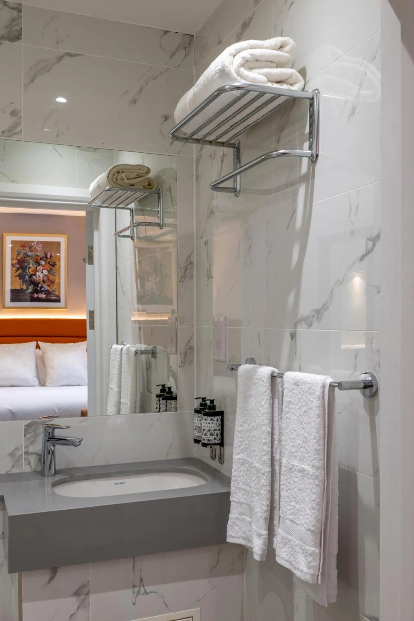 Shower in Grand Concerto Hotel