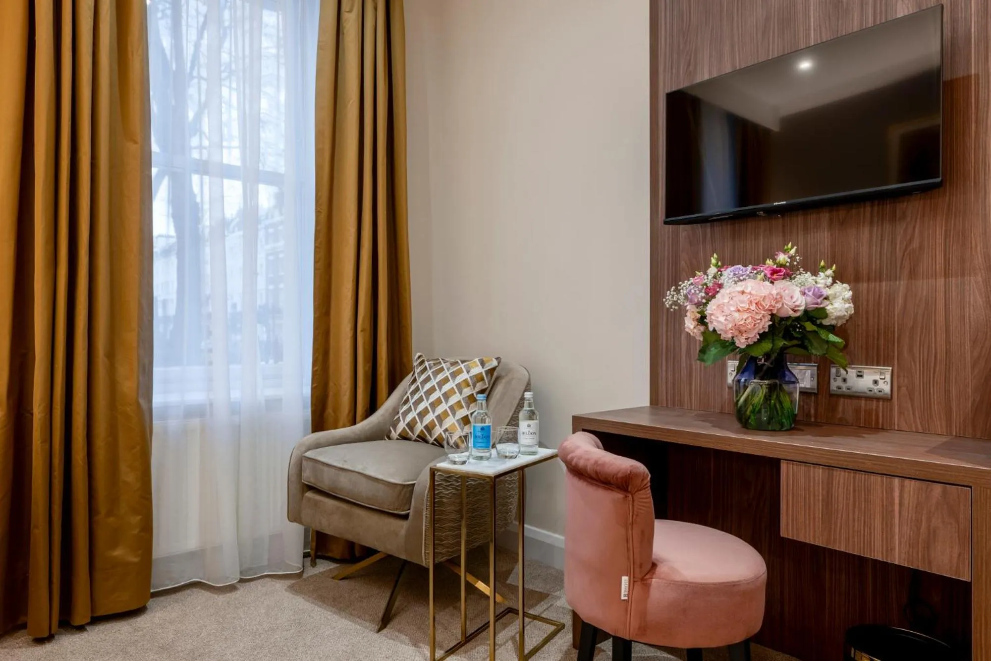 TV and multimedia in Grand Concerto Hotel