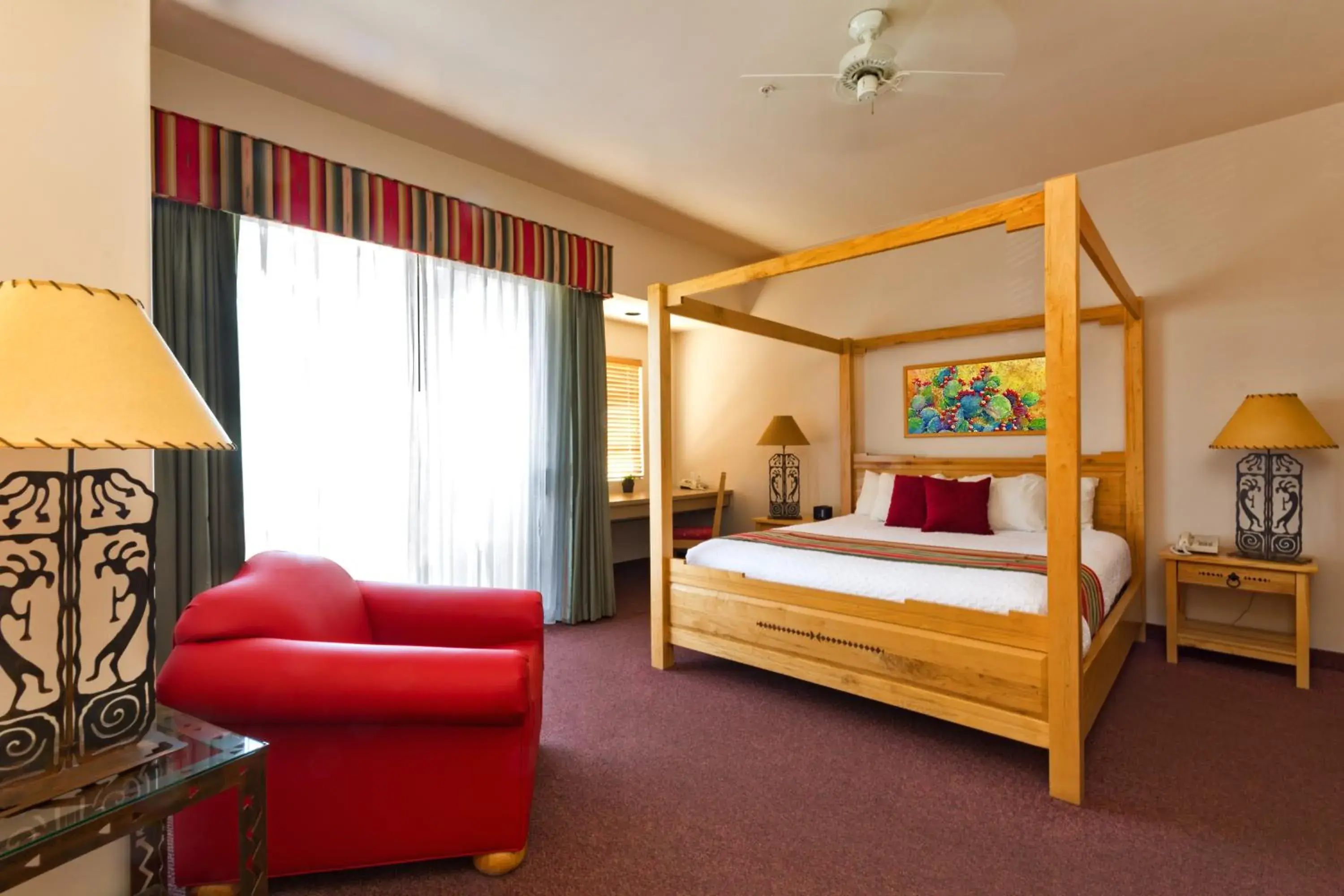 Luxury Suite in Inn at Eagle Mountain Luxury Suite in Inn at Eagle Mountain