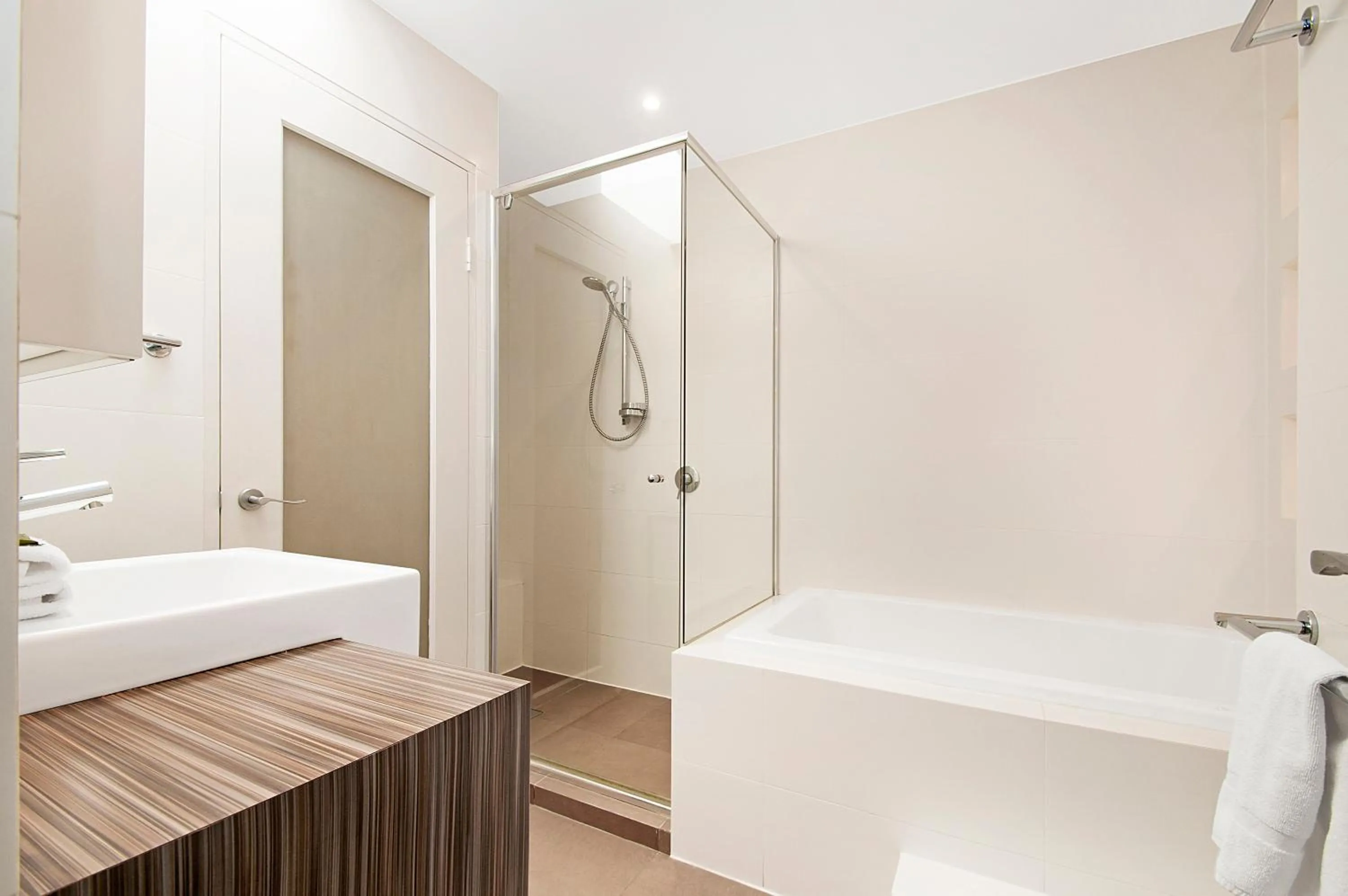 Bathroom in Saks on Hastings